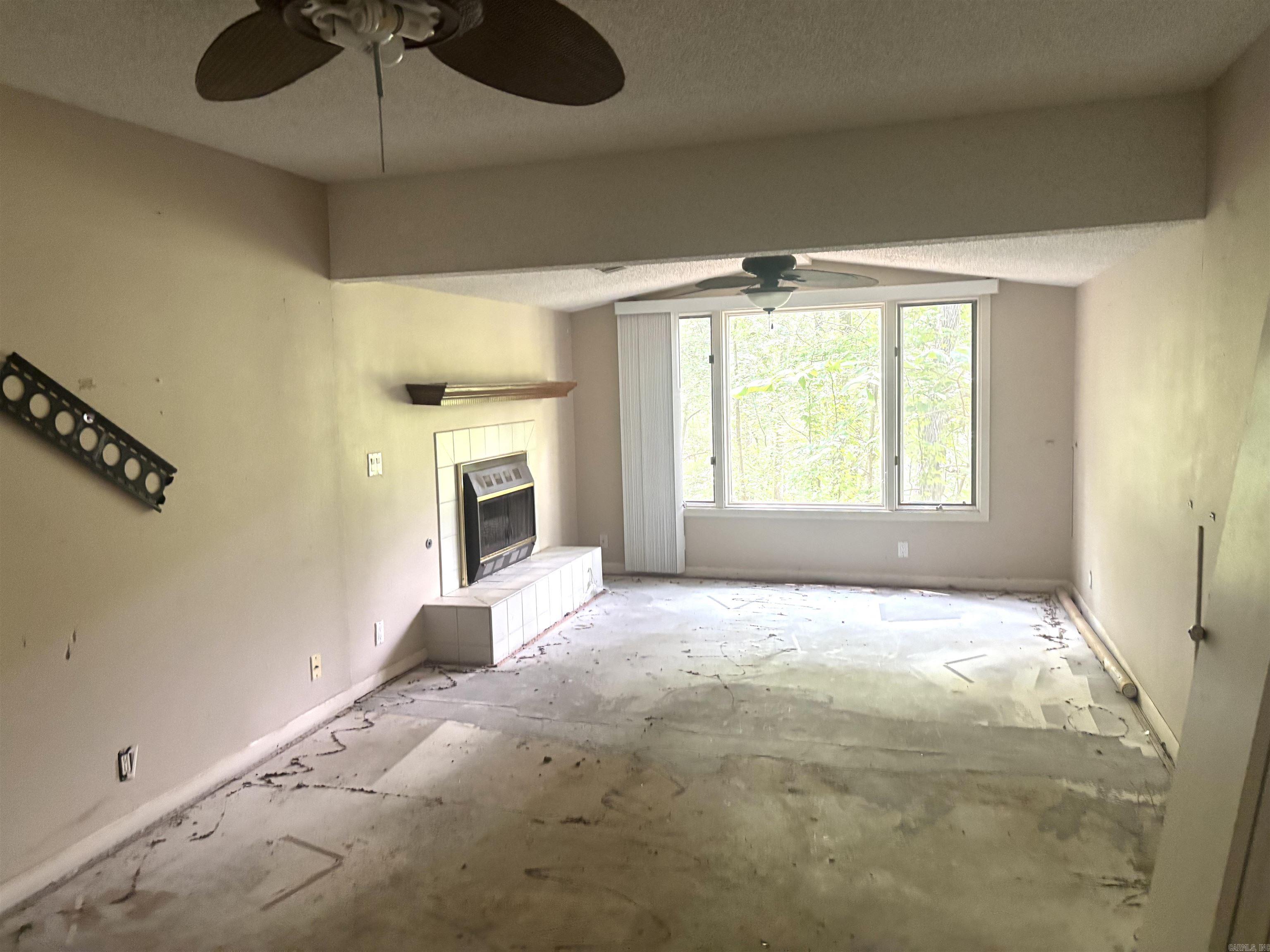 27 Vaqueria Lane  Hot Springs Village, AR