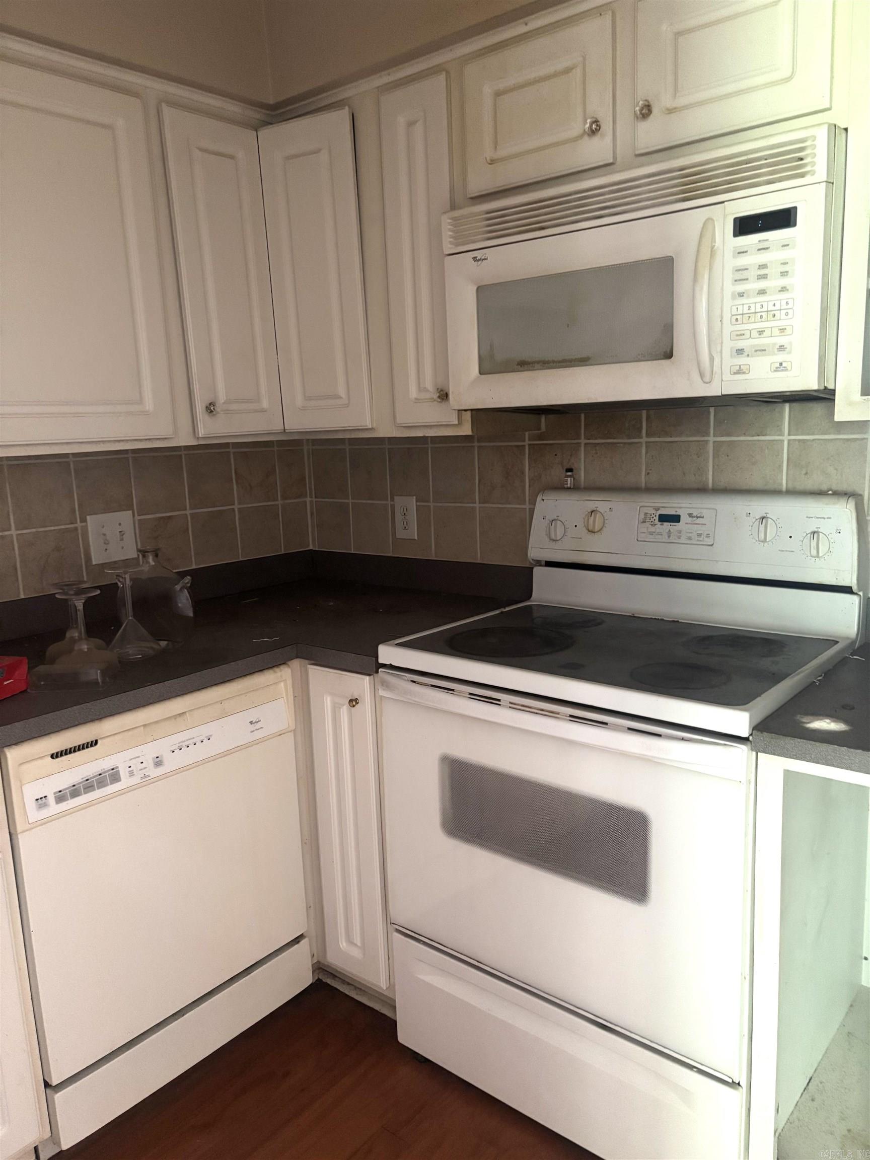 27 Vaqueria Lane  Hot Springs Village, AR