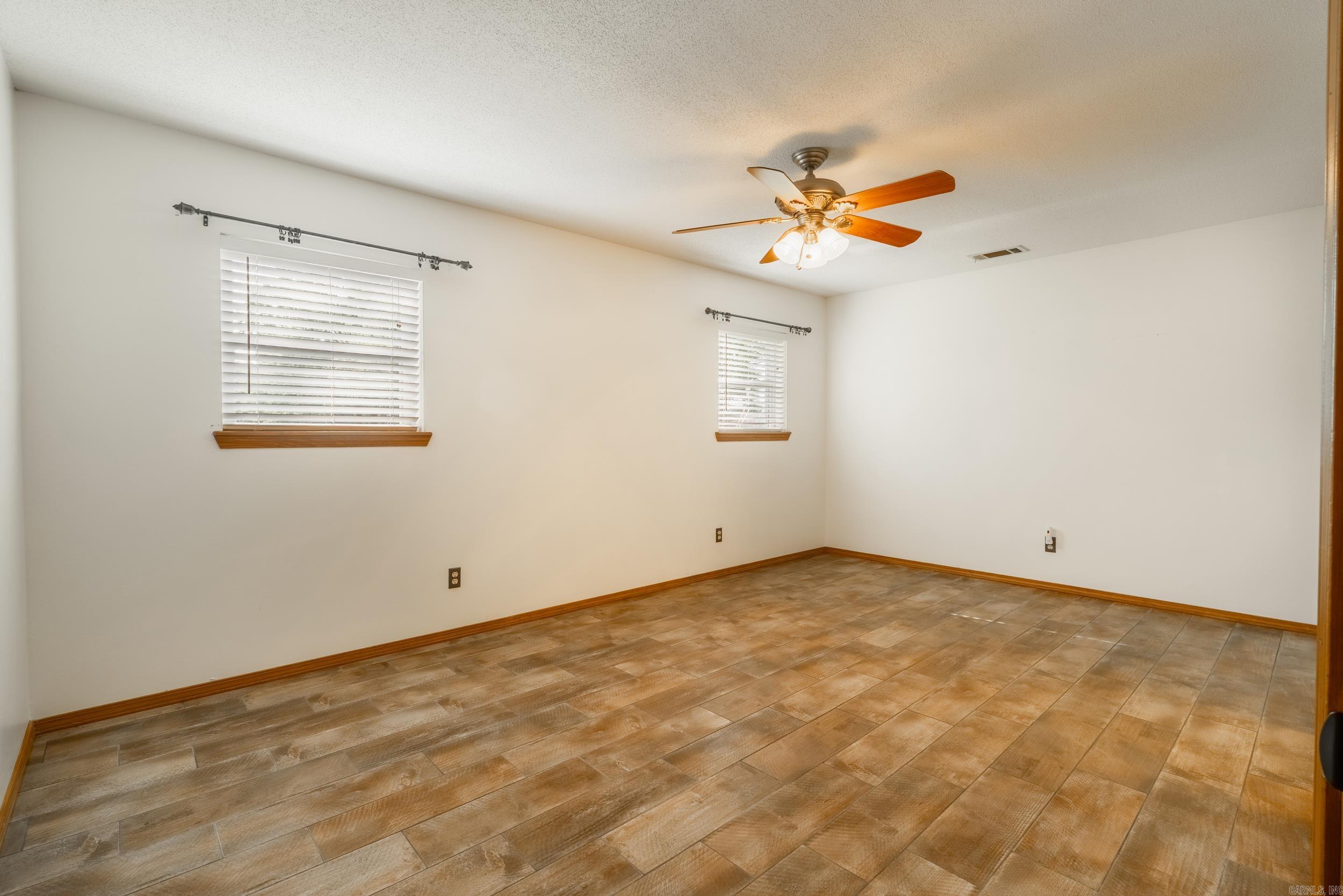 1387 County Road 3371 Clarksville, AR 72830