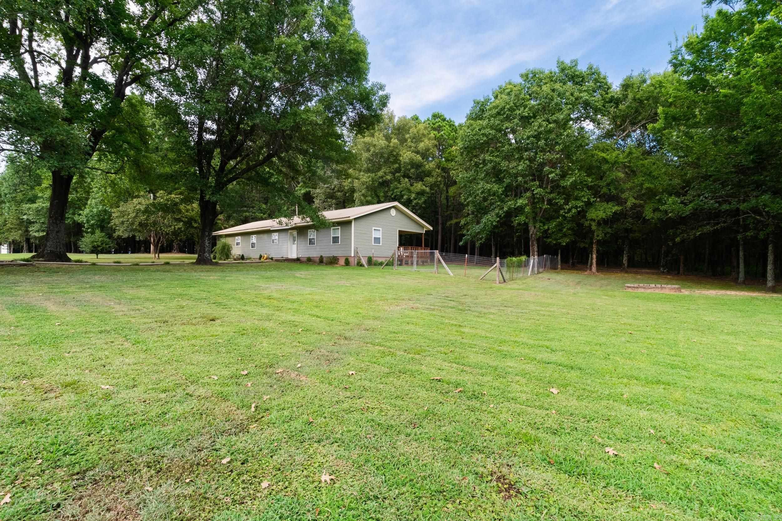 1387 County Road 3371 Clarksville, AR 72830