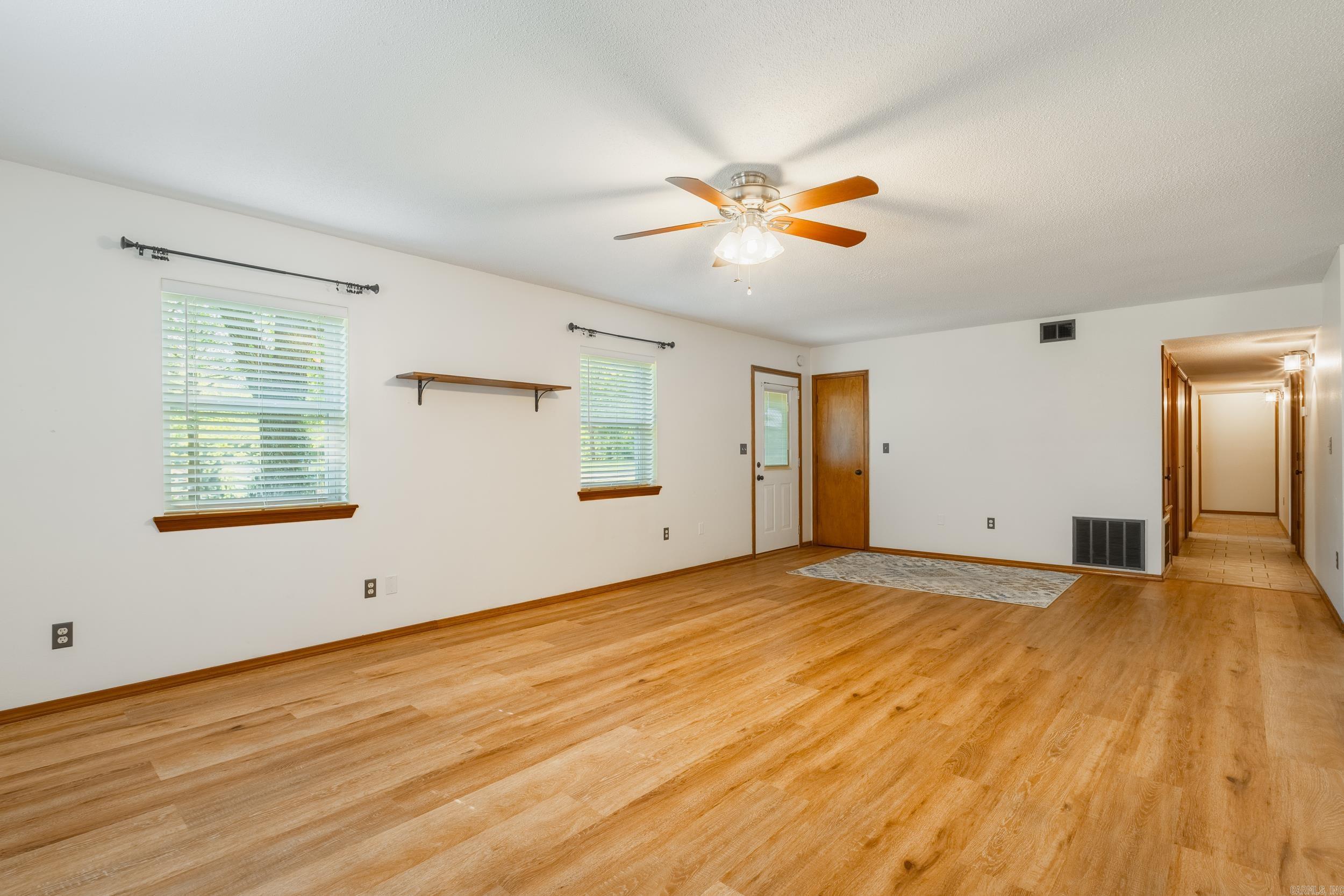 1387 County Road 3371 Clarksville, AR 72830