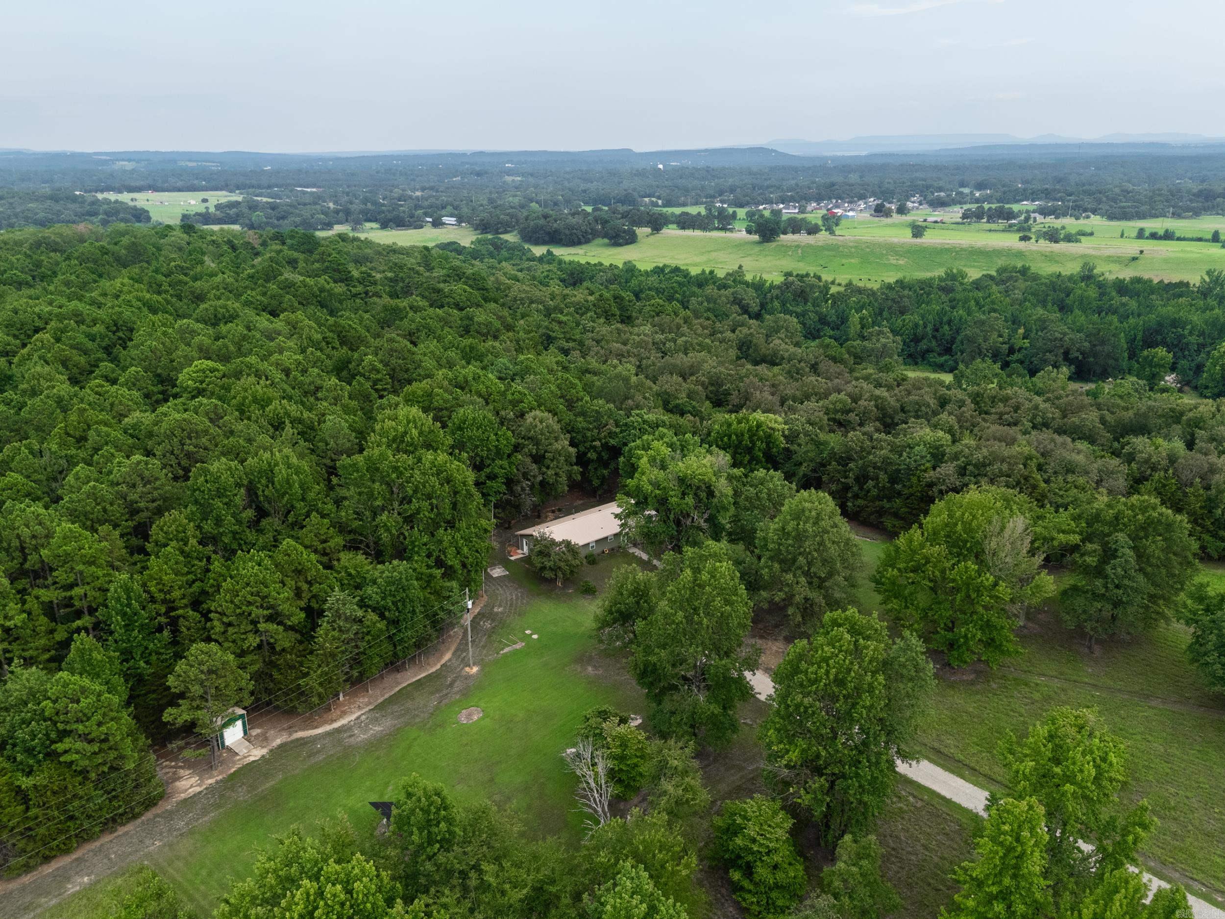 1387 County Road 3371 Clarksville, AR 72830