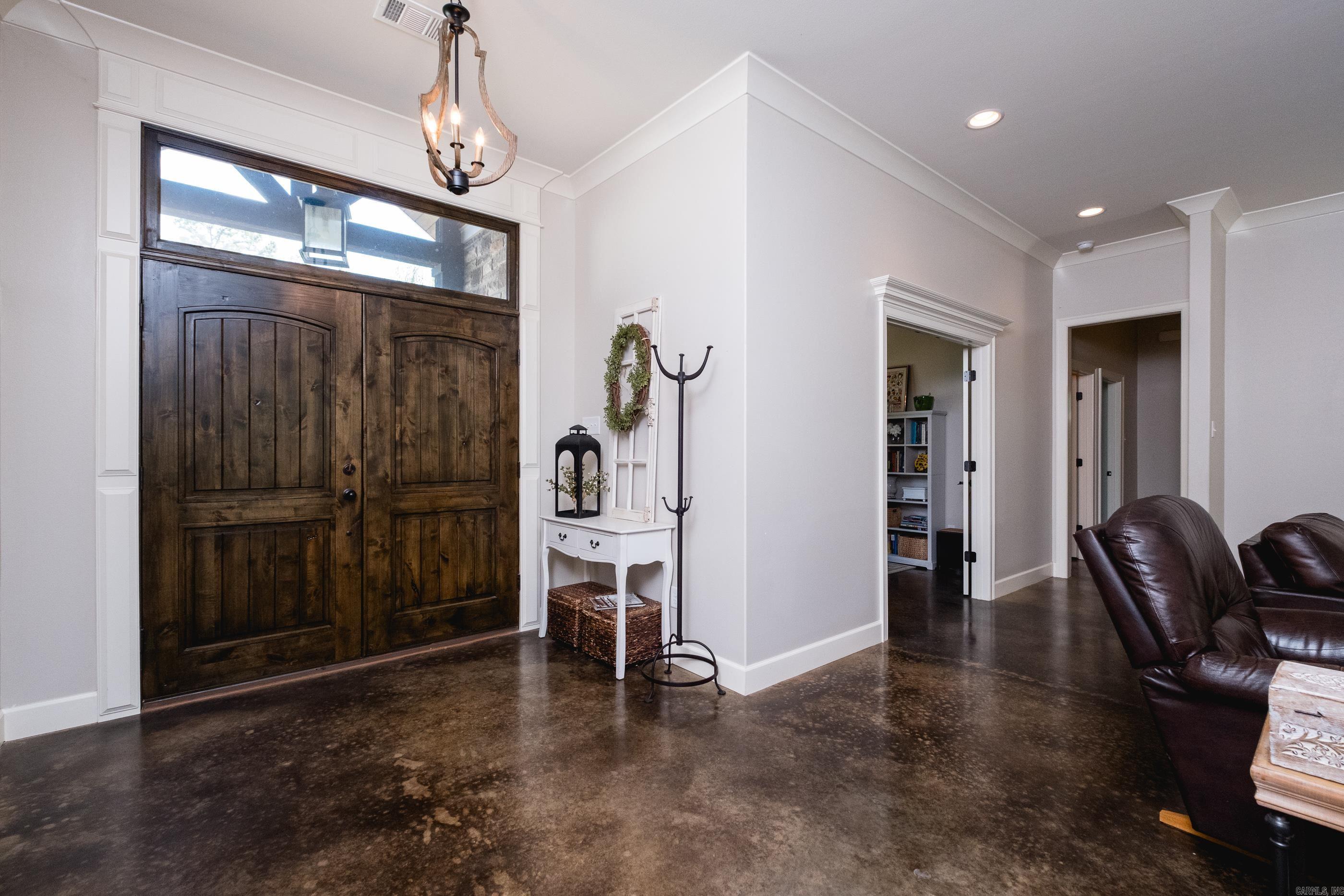 96 Ranch Ridge Road Little Rock, AR 72223