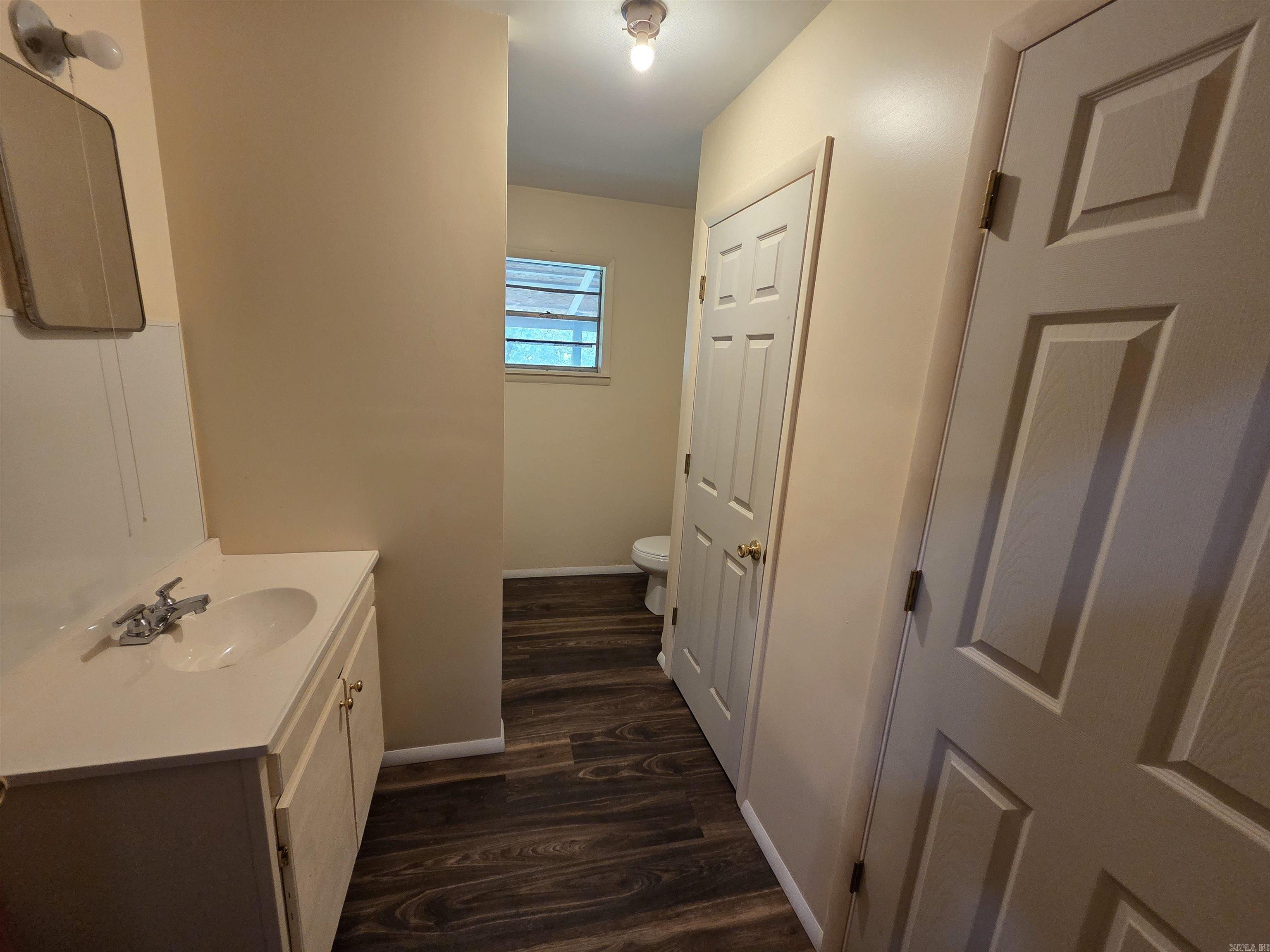 660 W Quarry  Lamar, AR