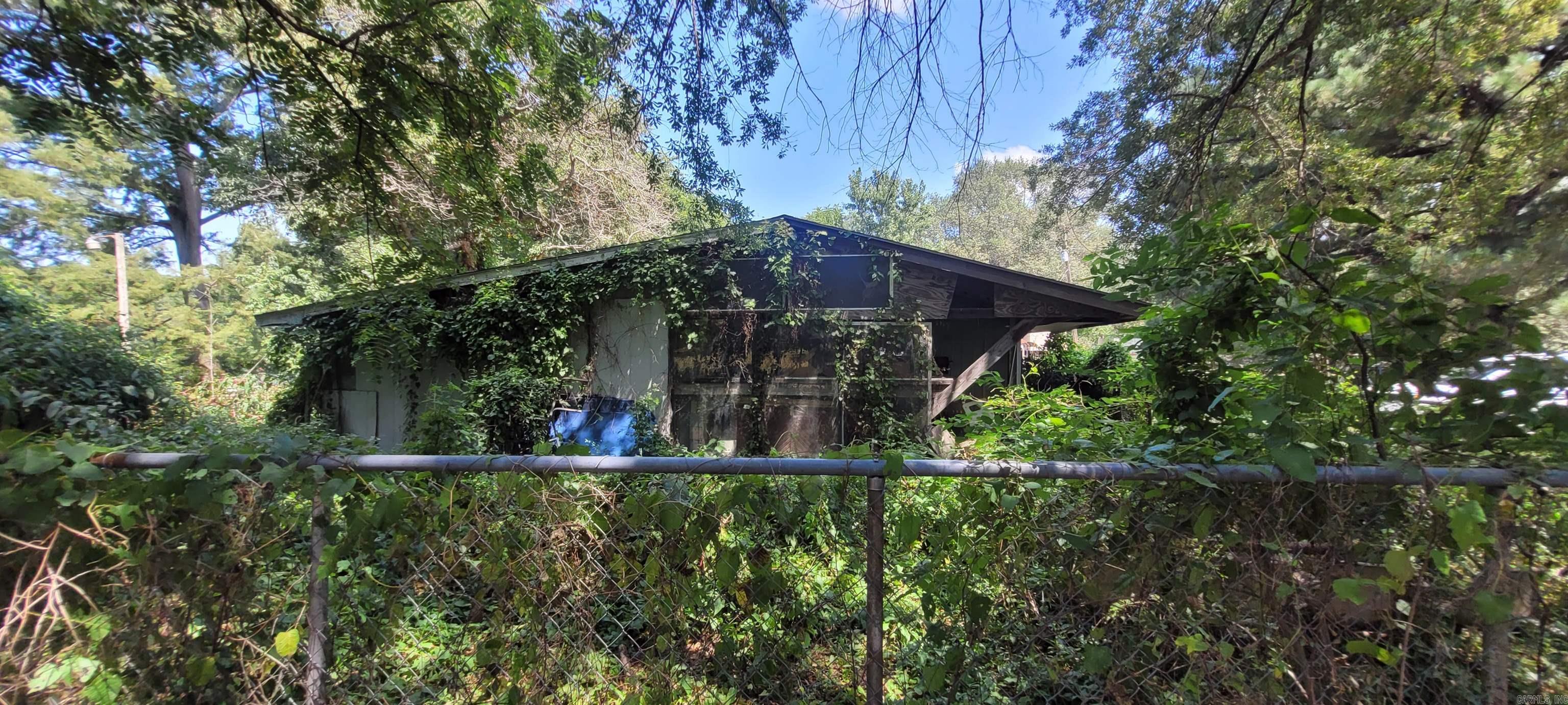 133 Woodruff 191  Augusta, AR