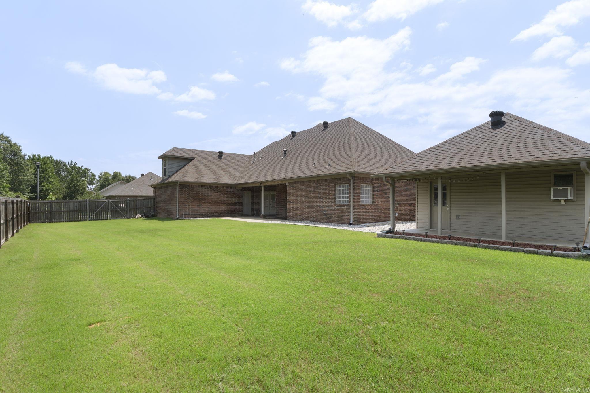 3501 Hemlock Cove  Benton, AR