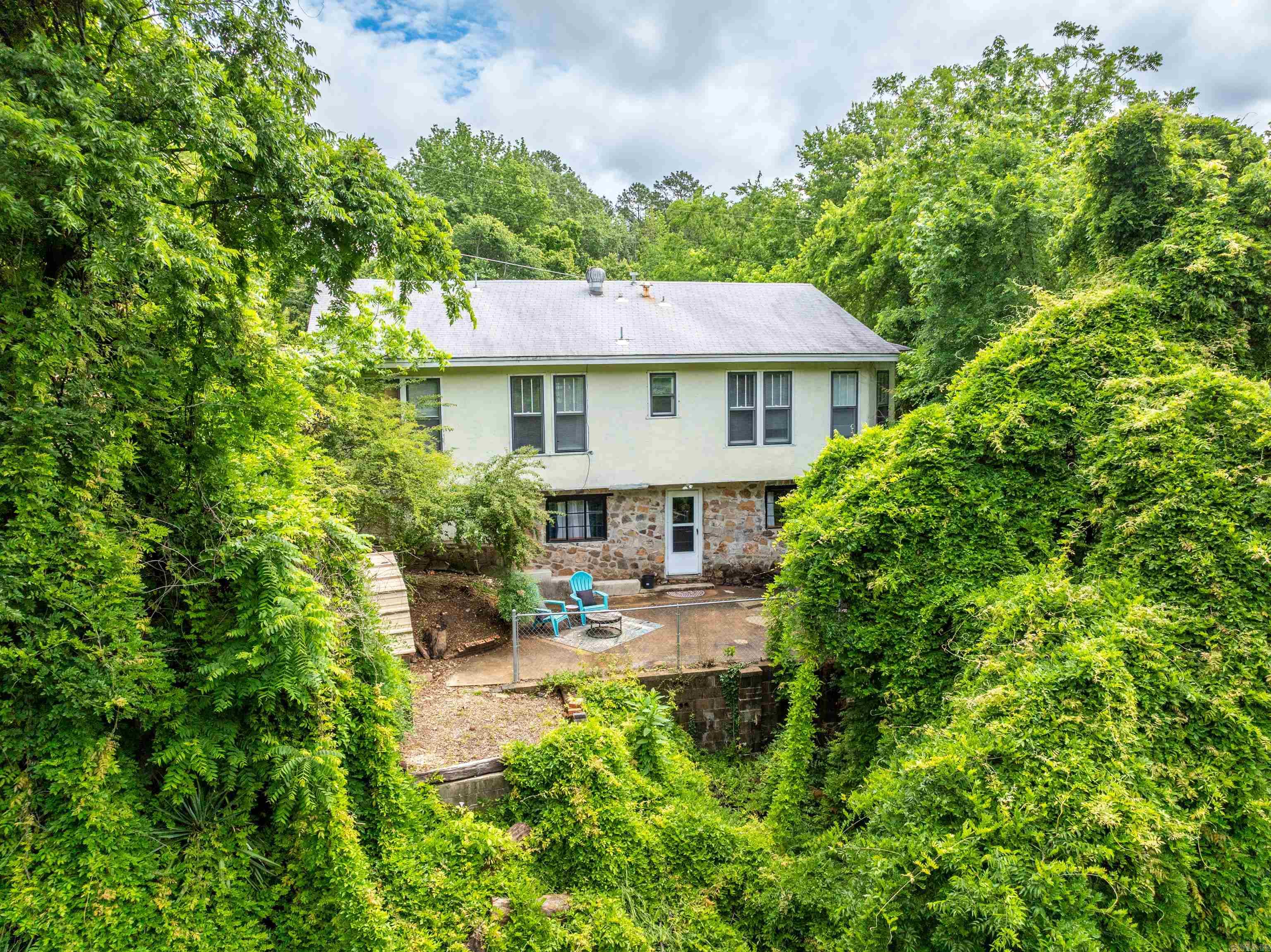 167-169 & XXX Crest  Hot Springs, AR