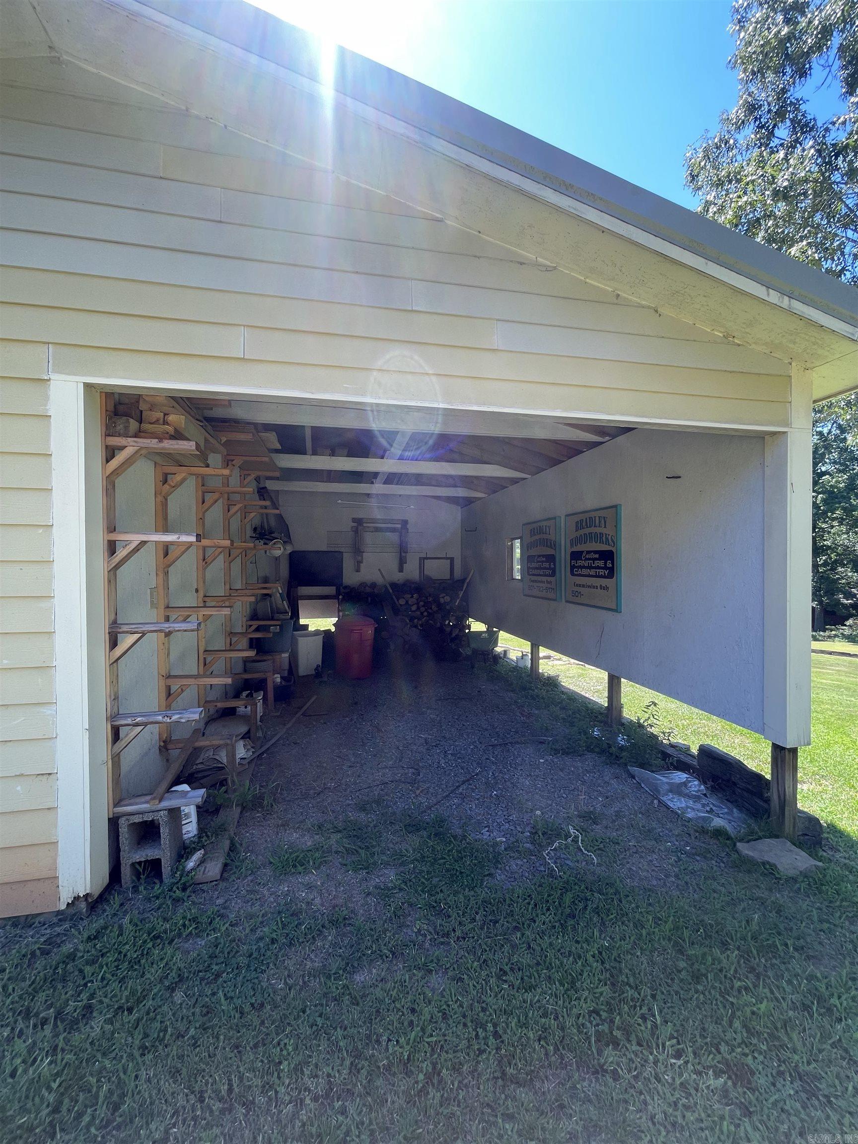 10249 Edgemont Rd.  Edgemont, AR