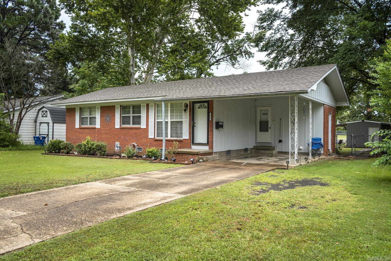 2215 Lee  Conway, AR