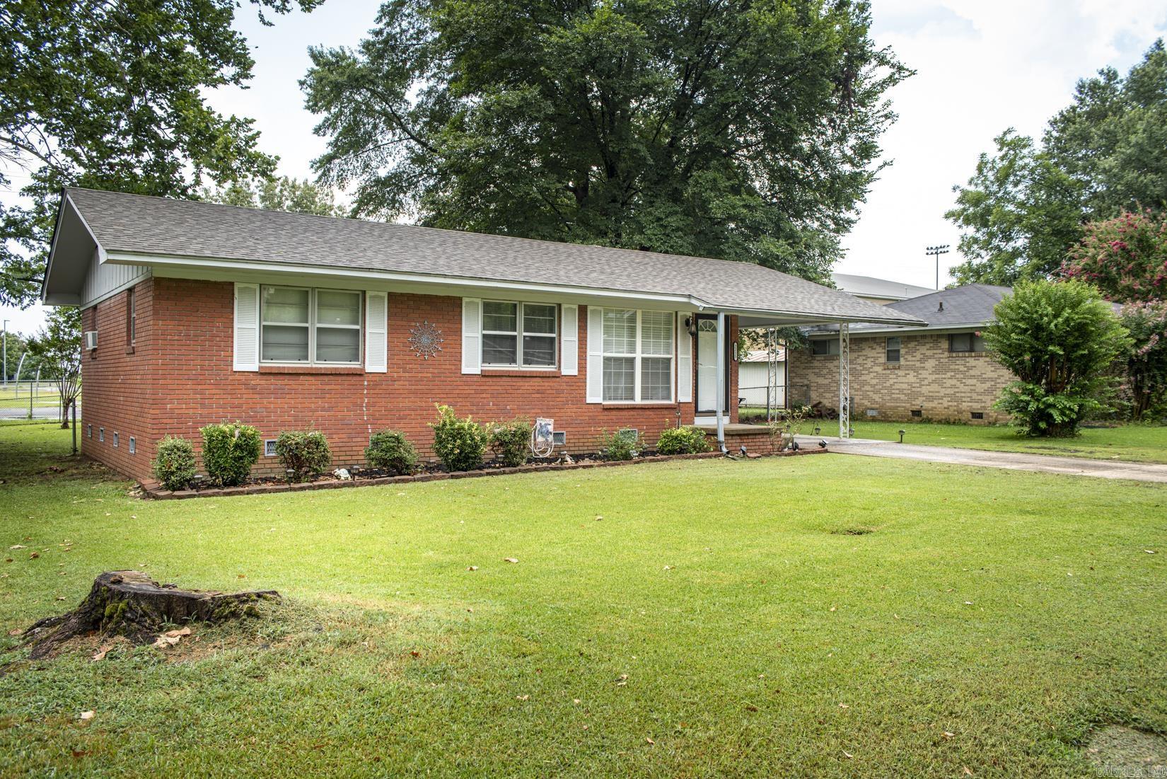 2215 Lee  Conway, AR