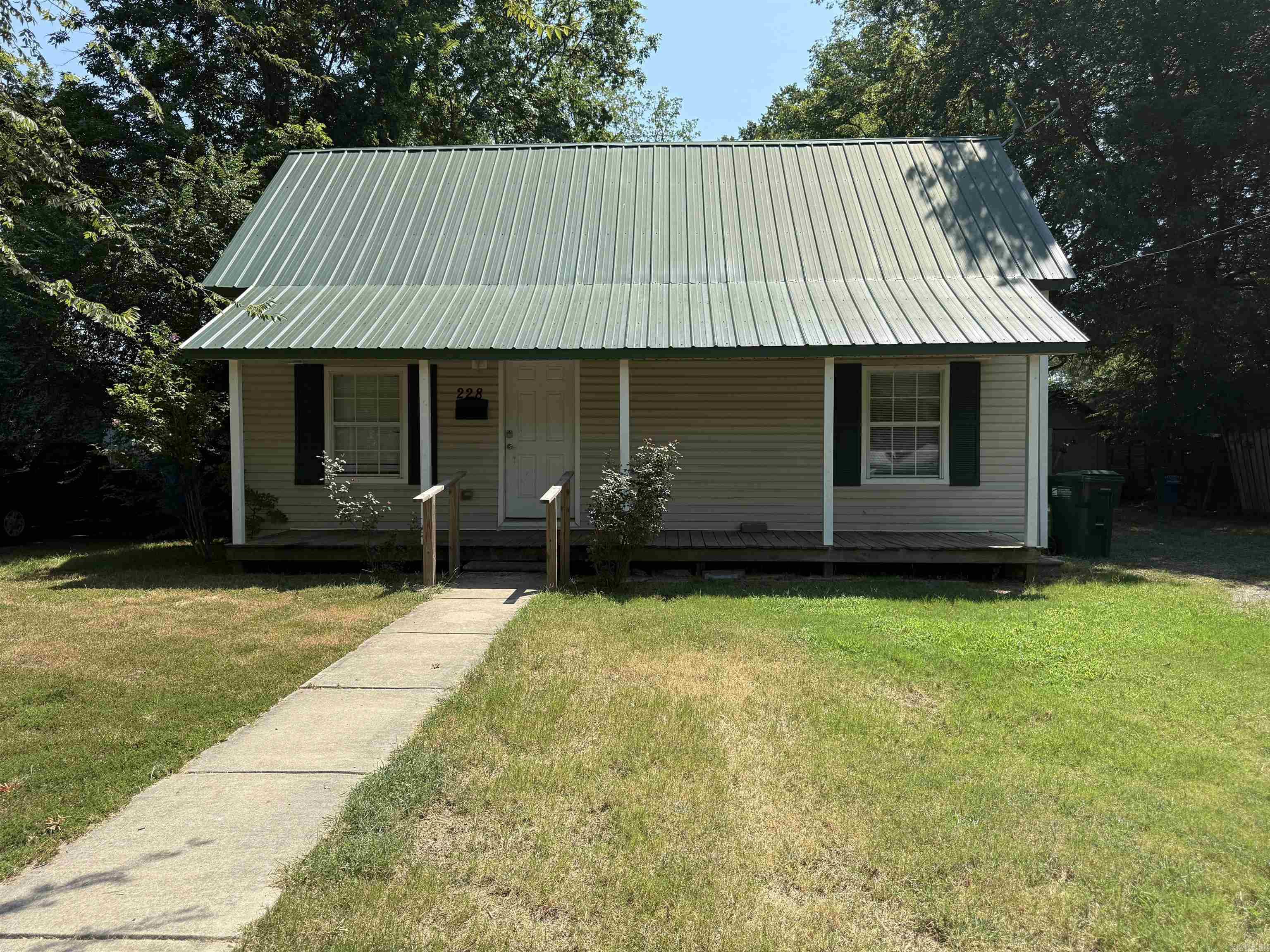 228 Locust  Conway, AR