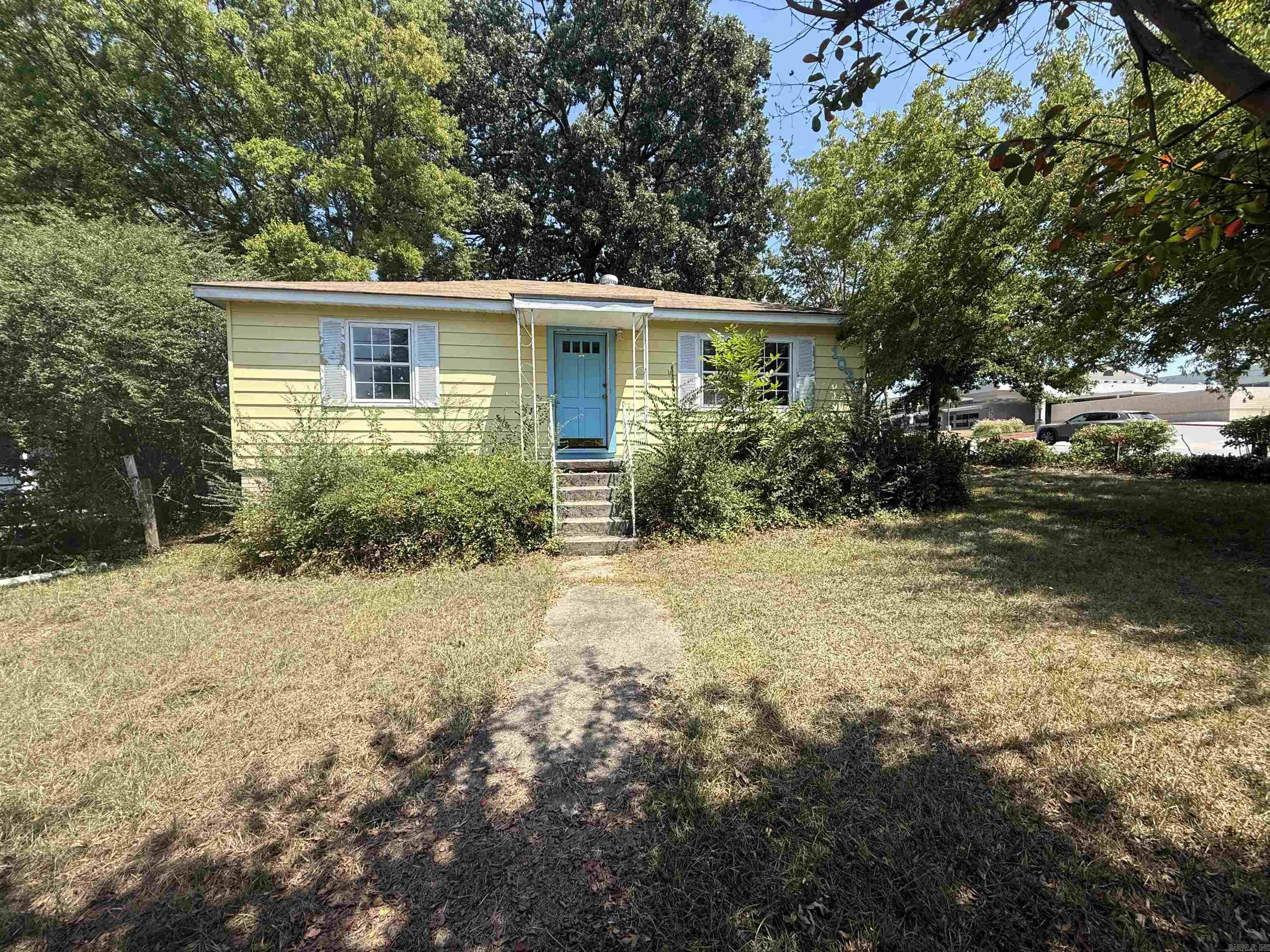 1022 E Sevier Street Benton, AR 72015