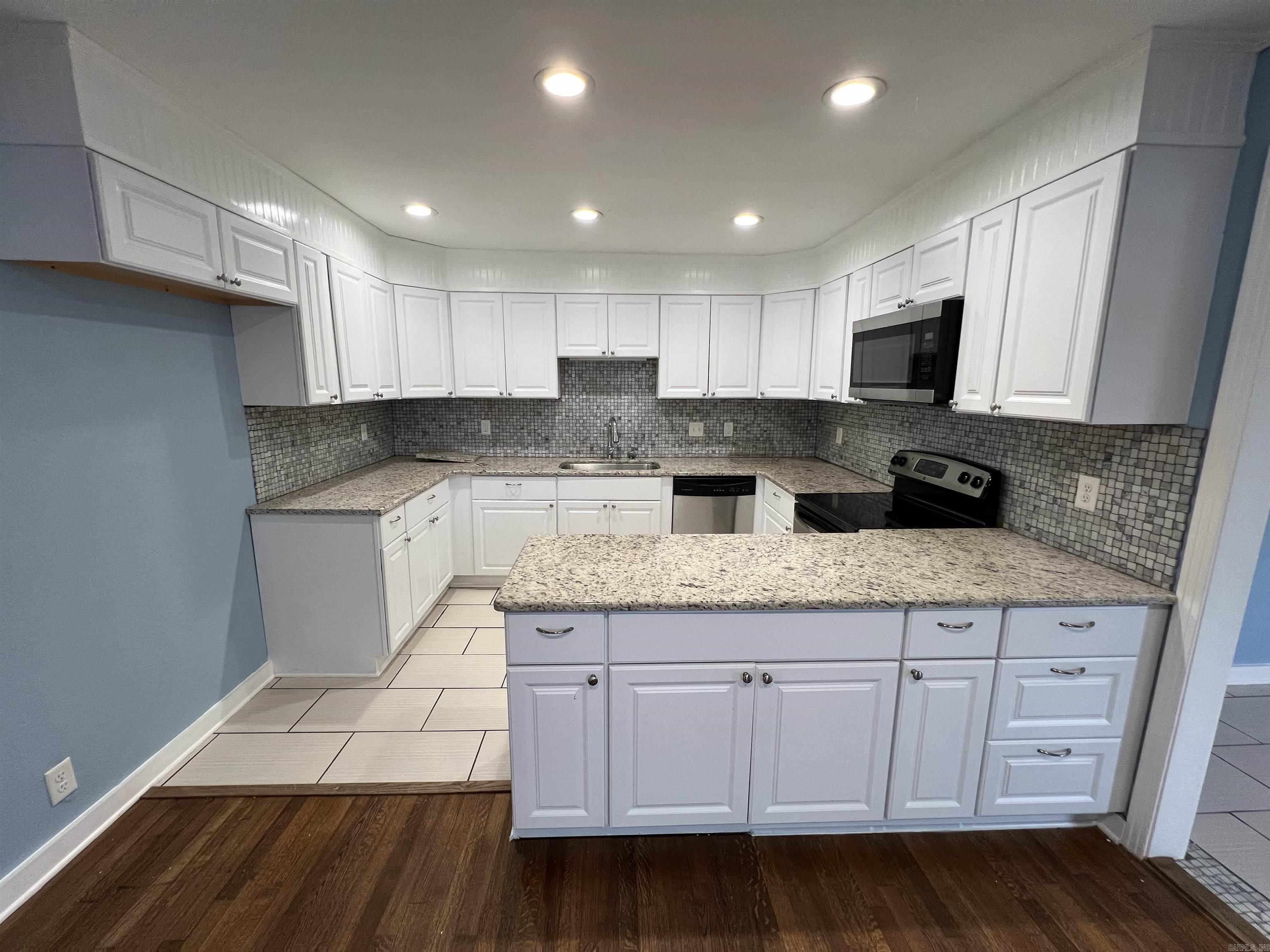 1022 E Sevier Street Benton, AR 72015