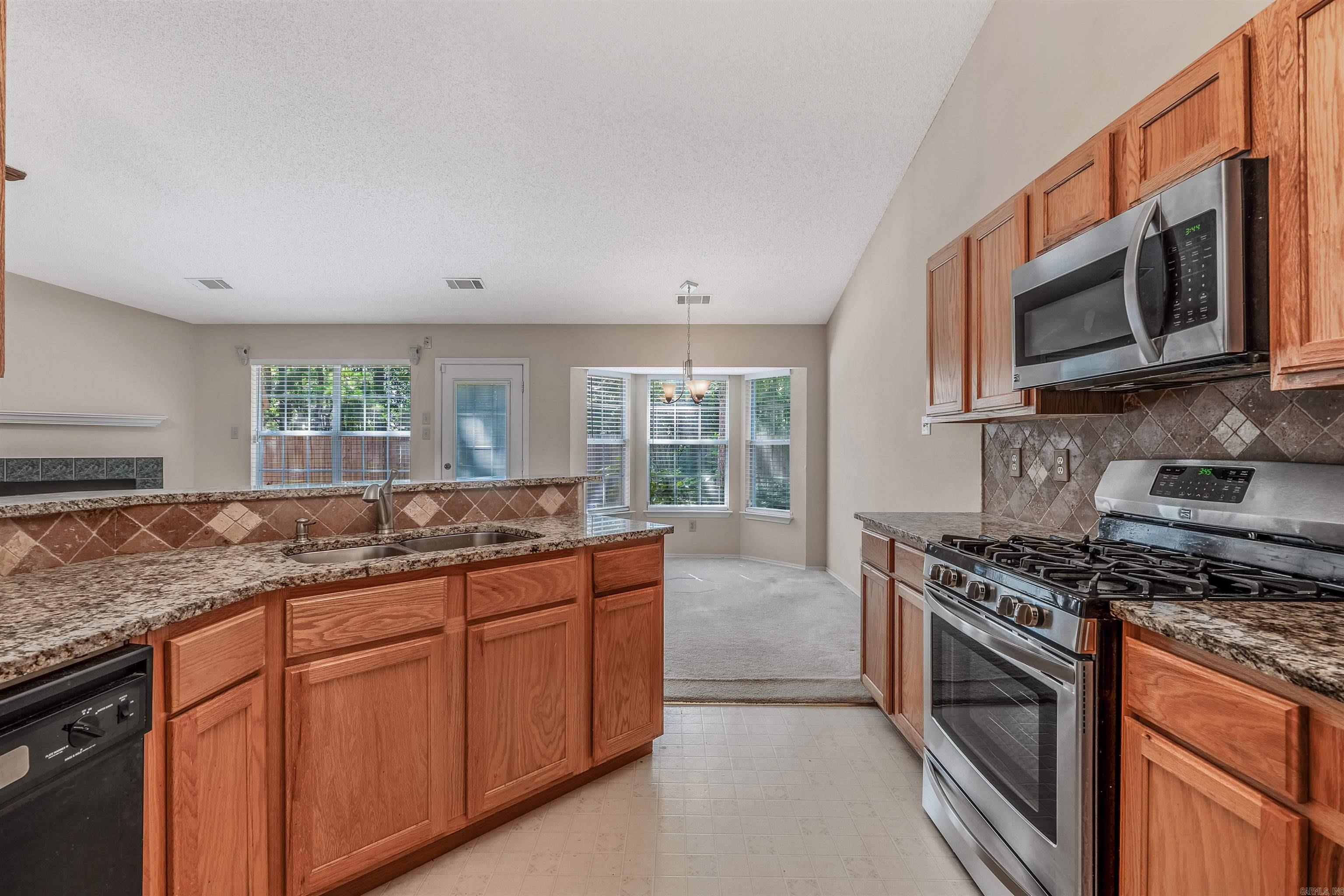 59 Meadow Ridge  Maumelle, AR