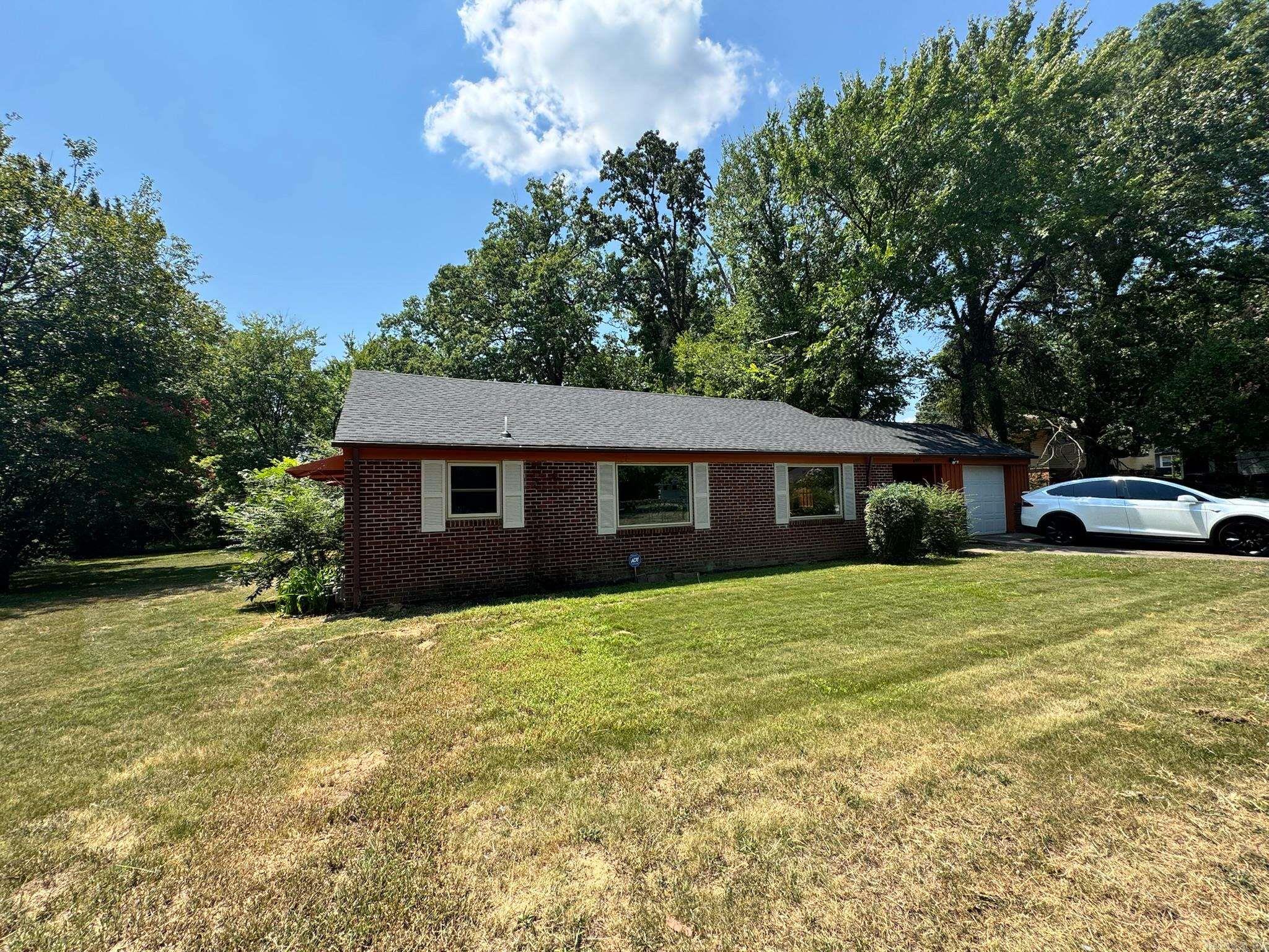 4805 W 29th  Little Rock, AR