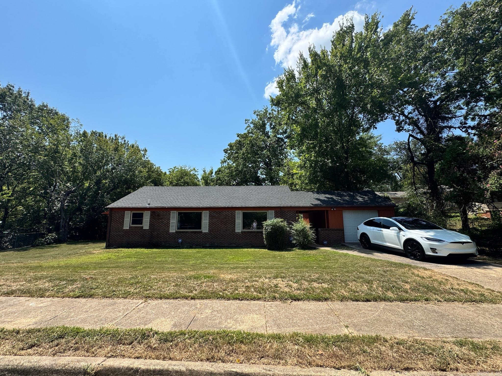 4805 W 29th  Little Rock, AR