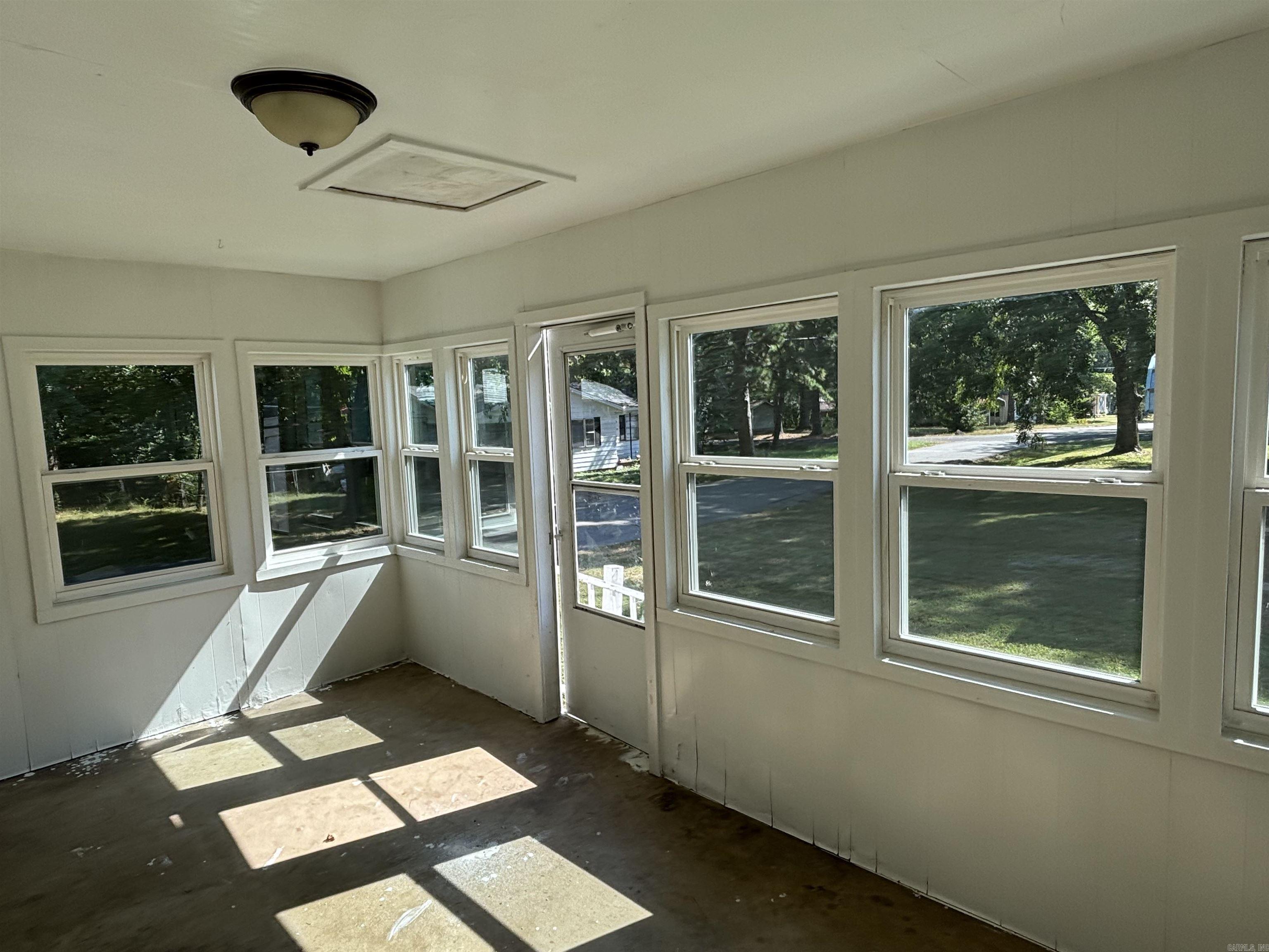 710 N Sowell  Searcy, AR