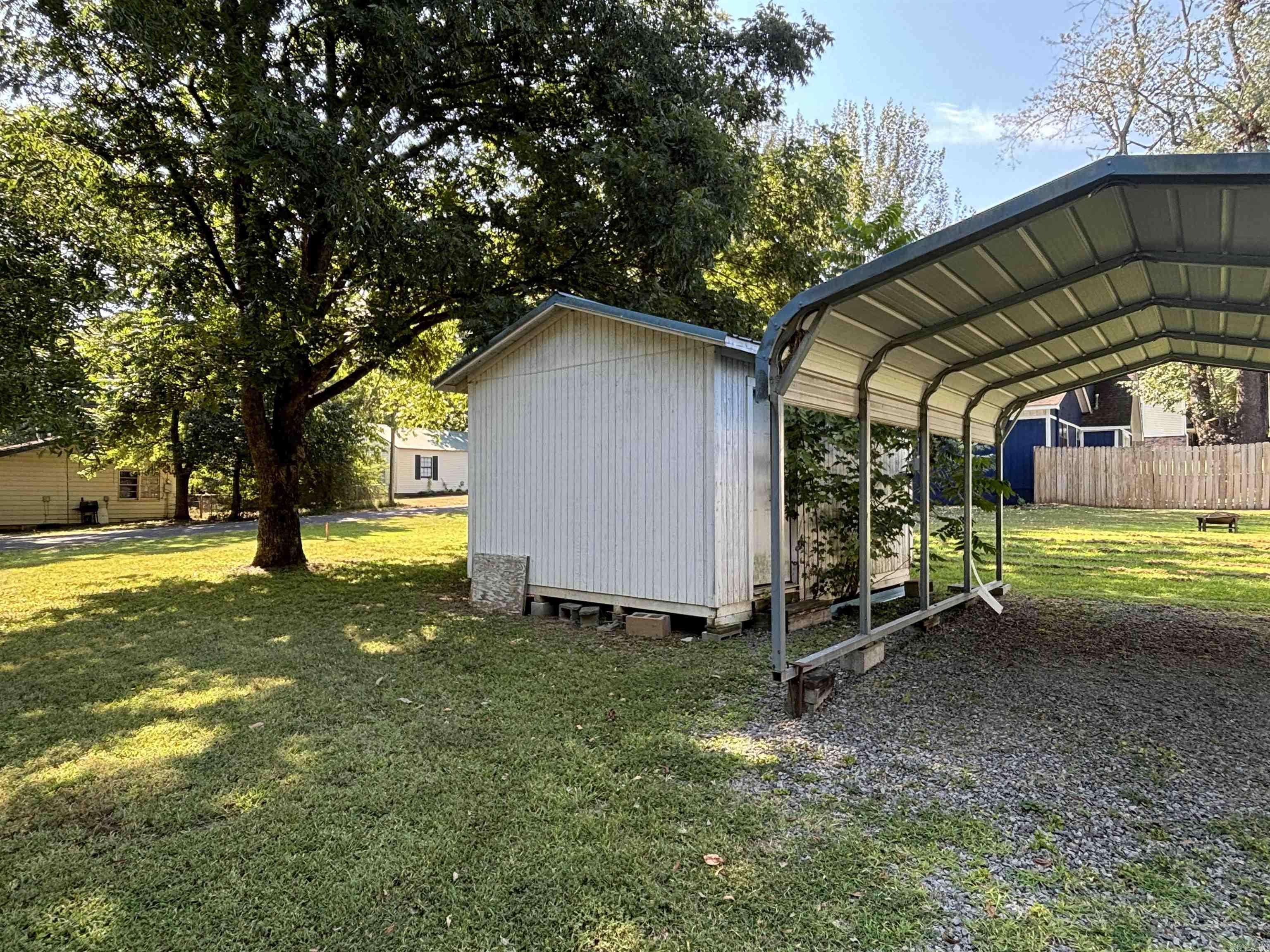 710 N Sowell  Searcy, AR