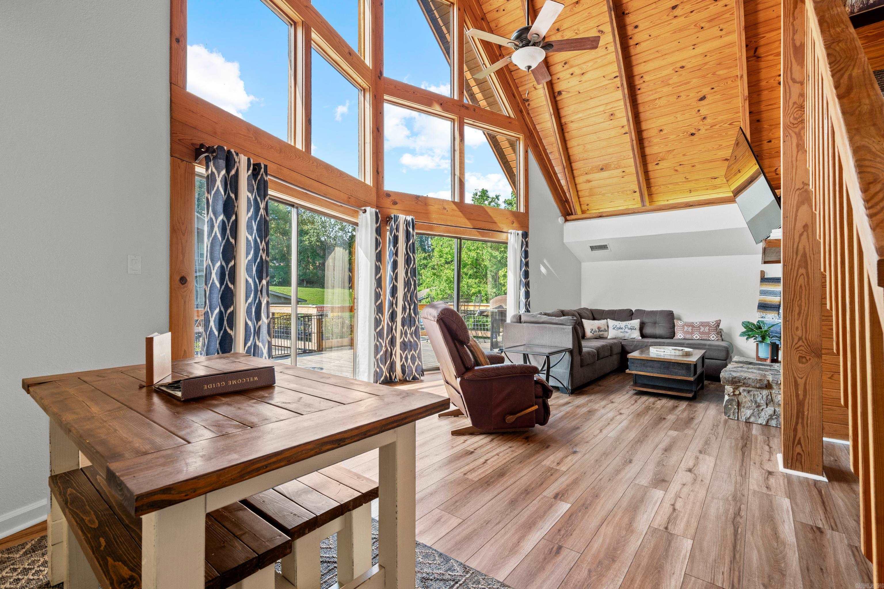 212 Burchwood  Hot Springs, AR