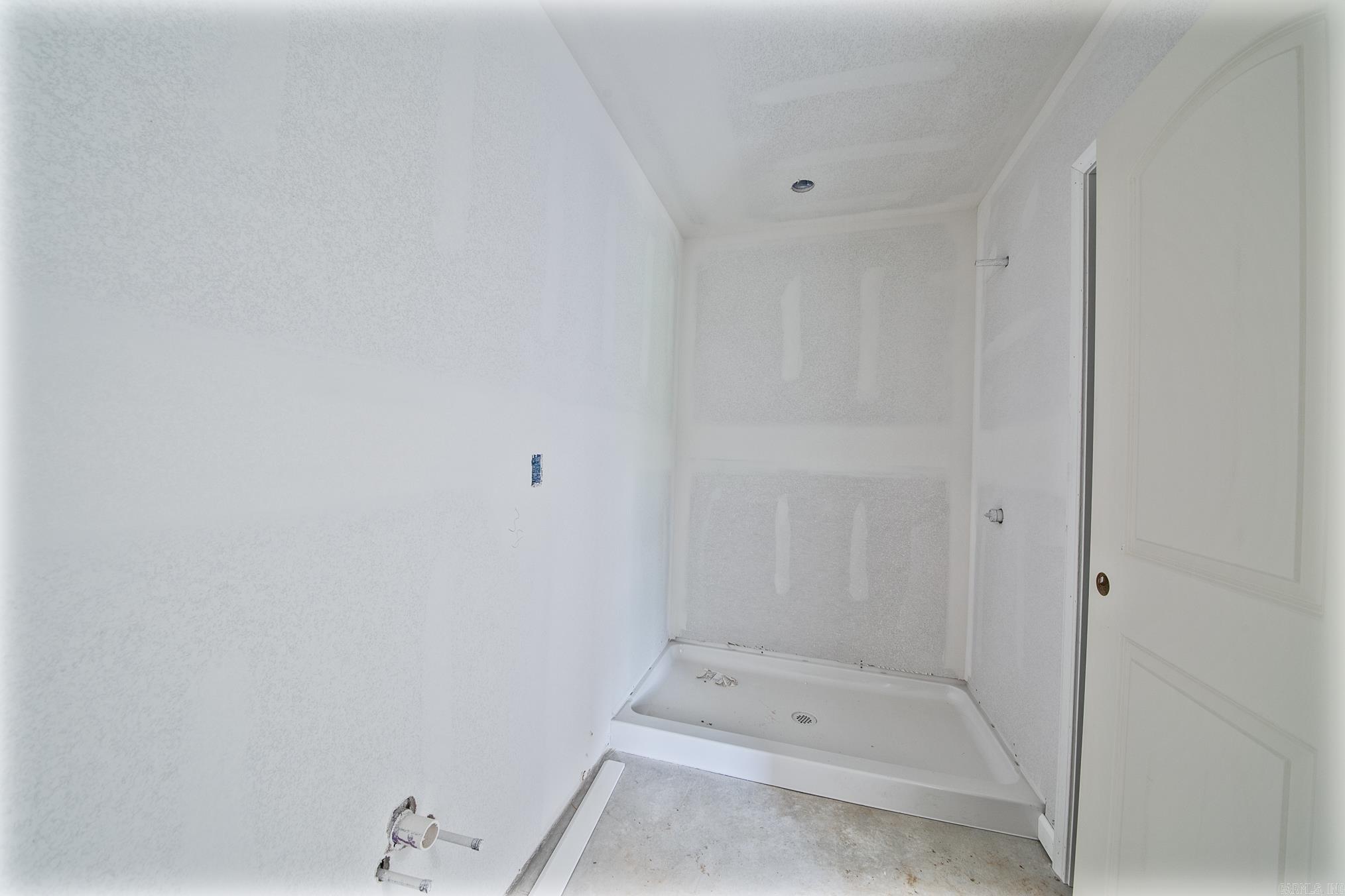 105 LLOYD HENDERSON  Beebe, AR