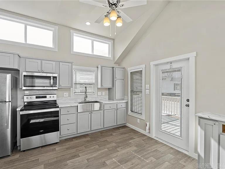 1817 S H  Rogers, AR
