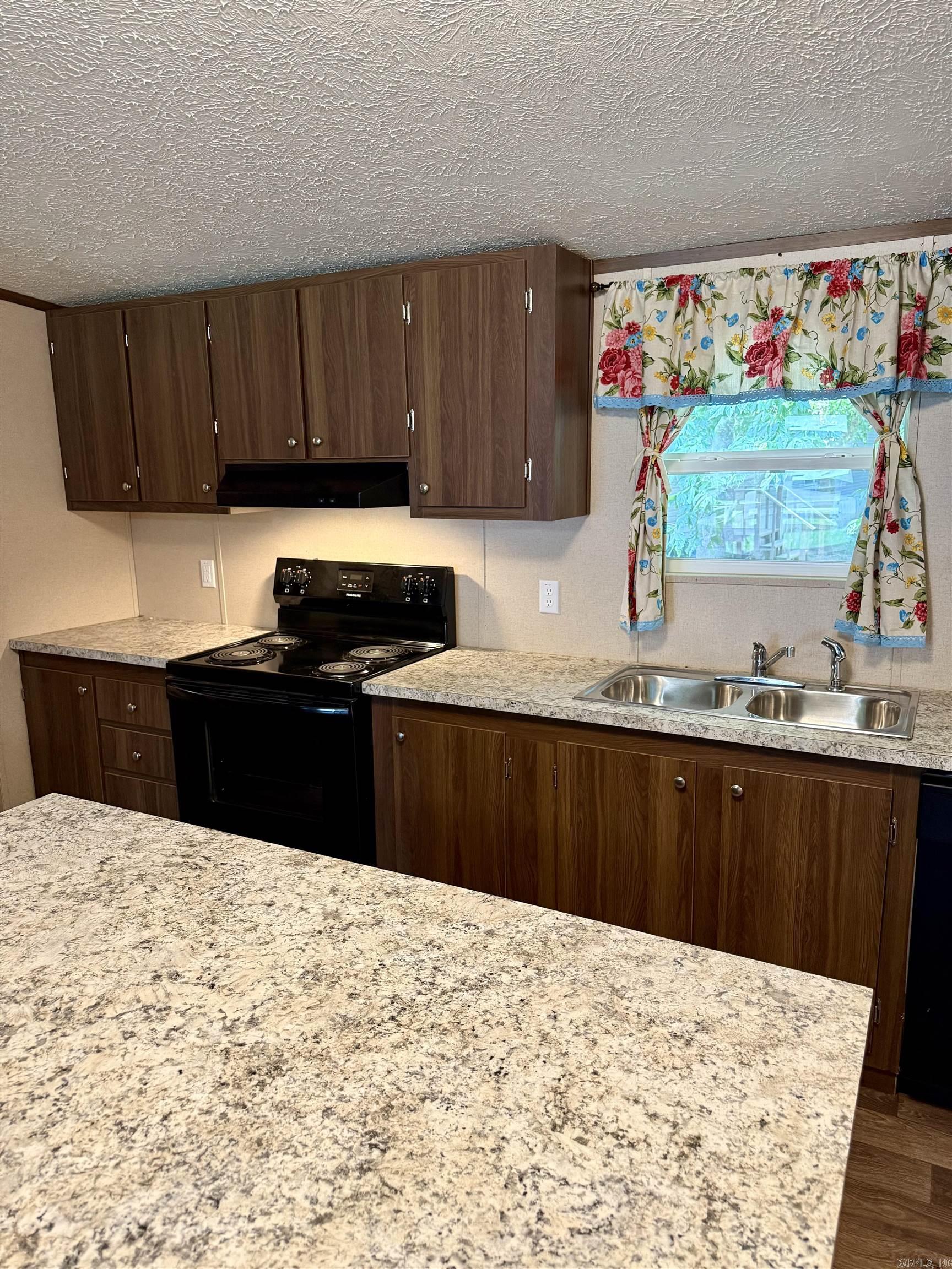 245 Riverside  Pangburn, AR