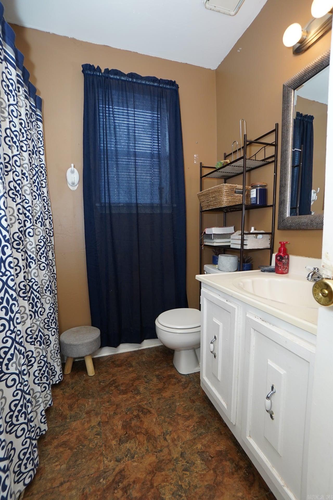 2112 Singleton  Little Rock, AR