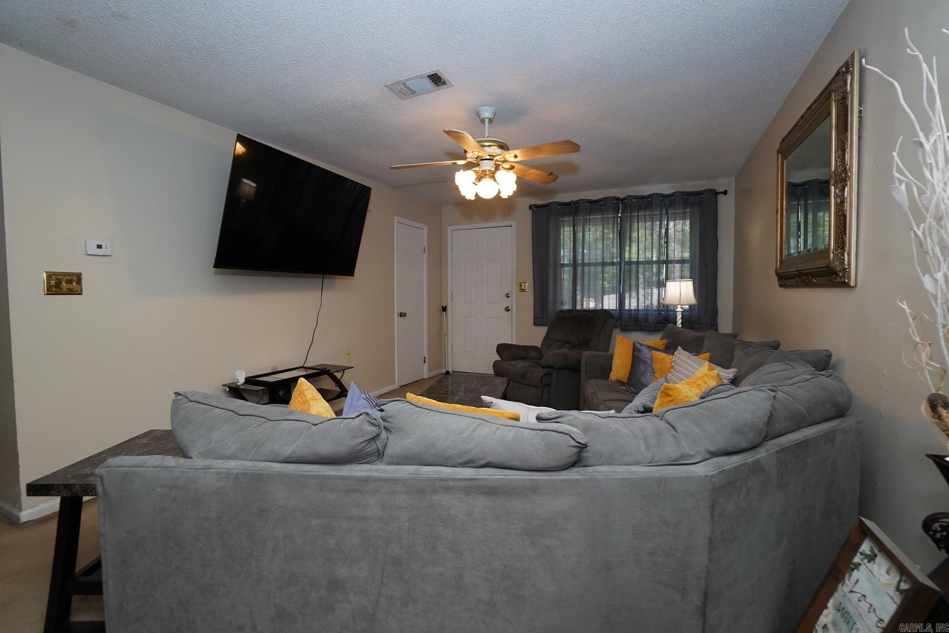 2112 Singleton  Little Rock, AR