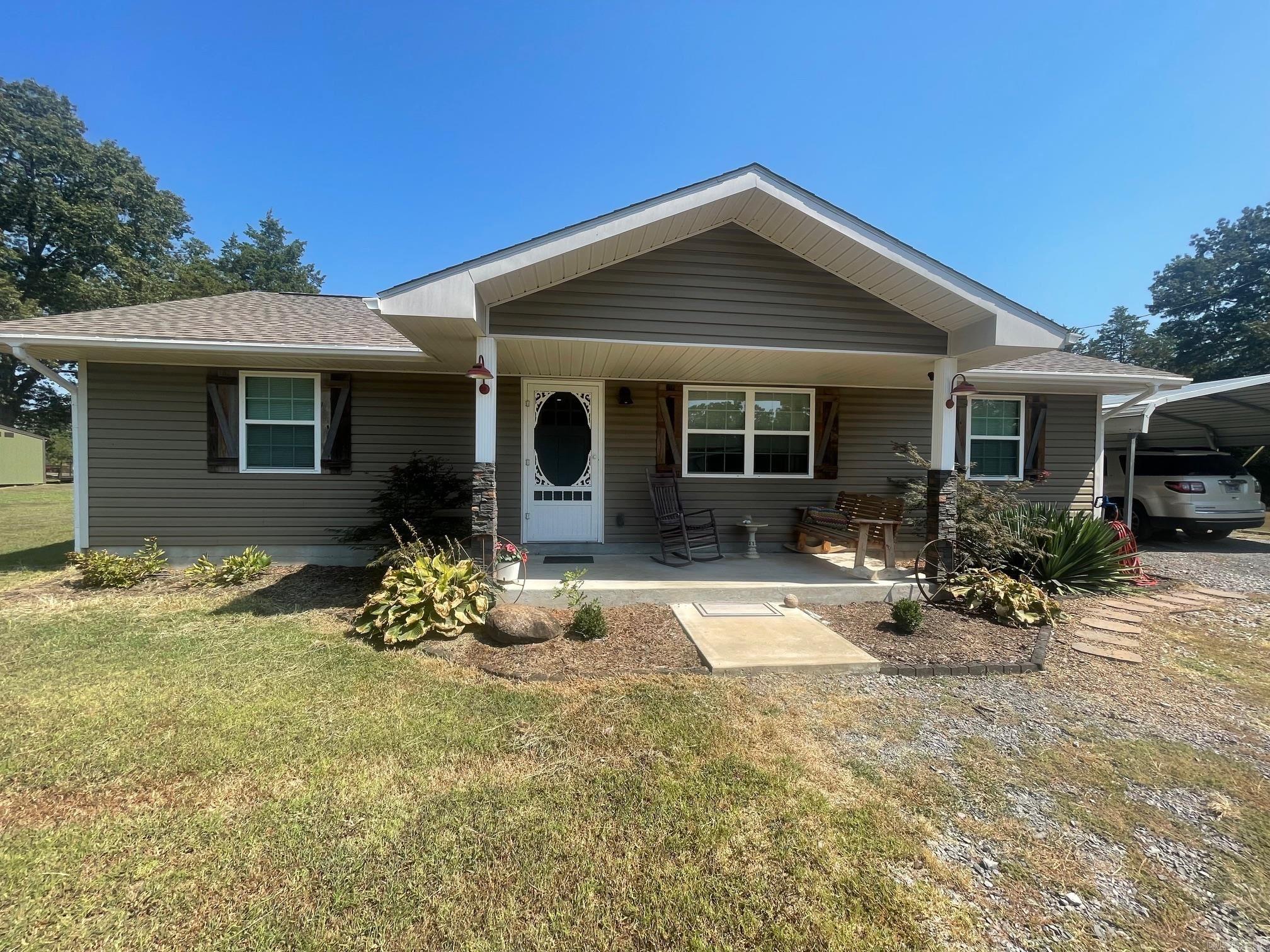 51 Yates  Desha, AR