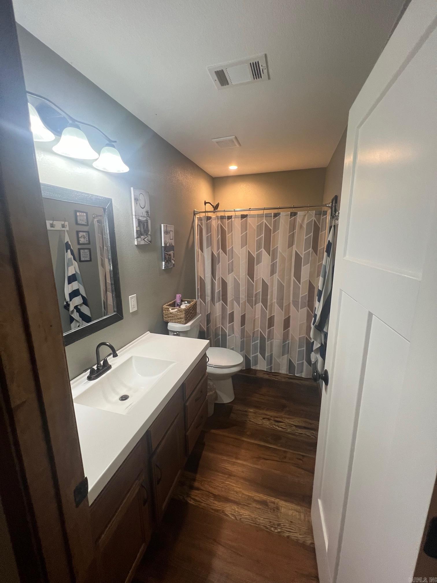 51 Yates  Desha, AR