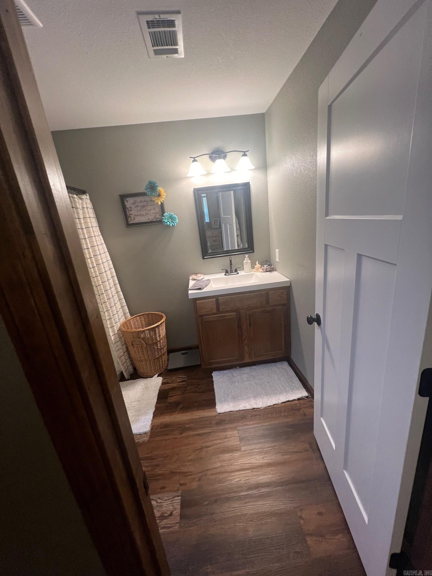 51 Yates  Desha, AR