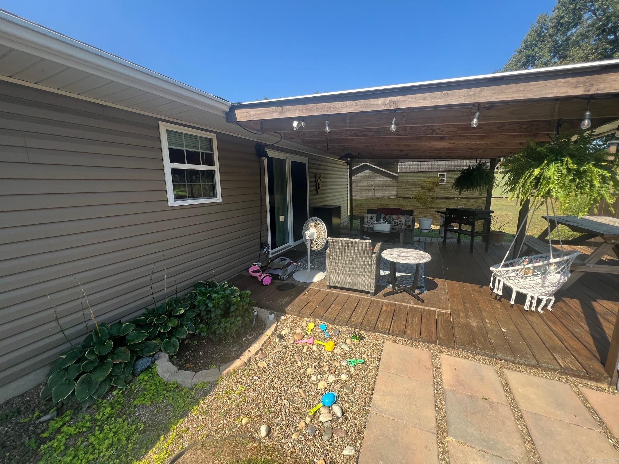 51 Yates  Desha, AR