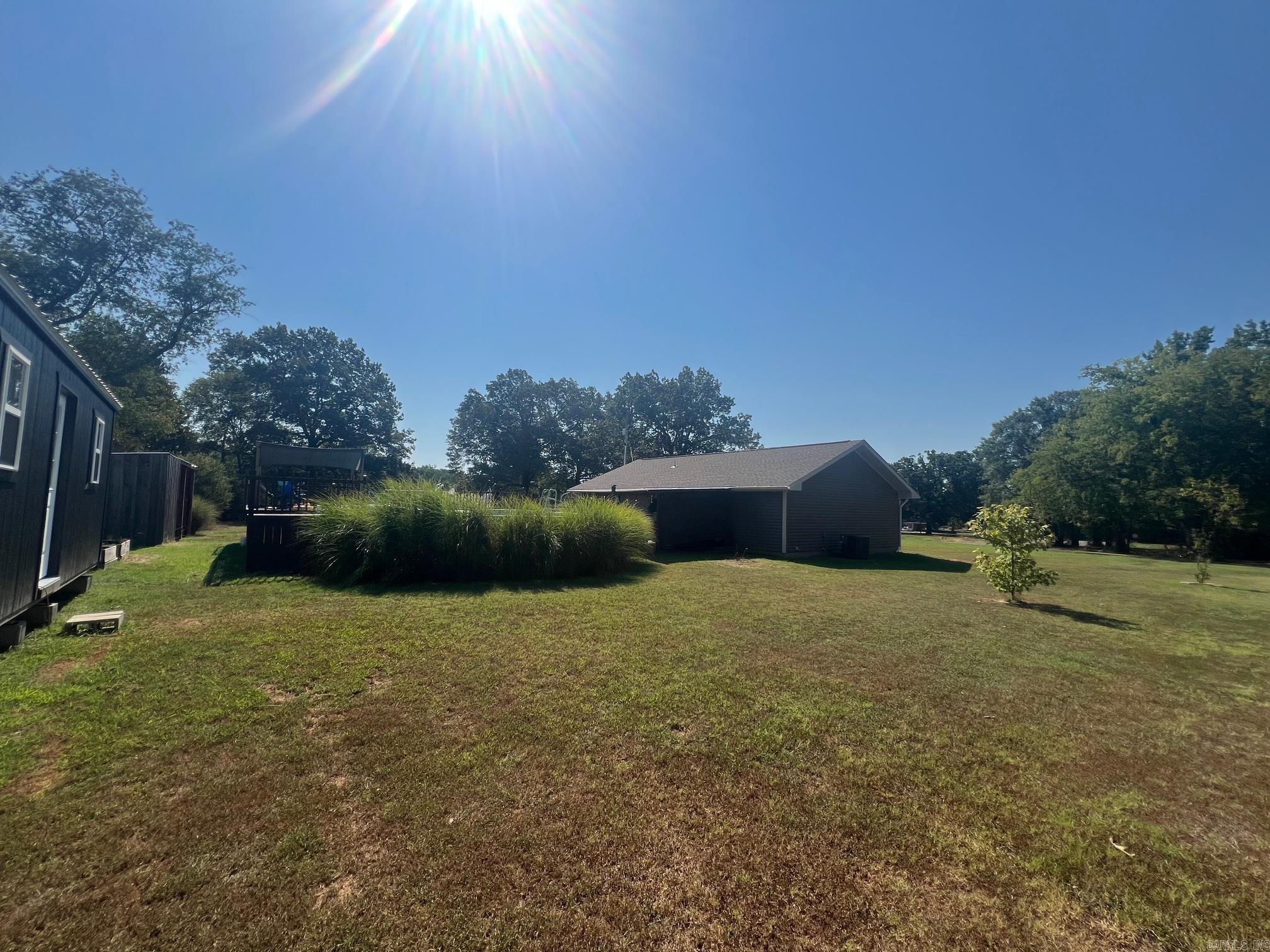 51 Yates  Desha, AR
