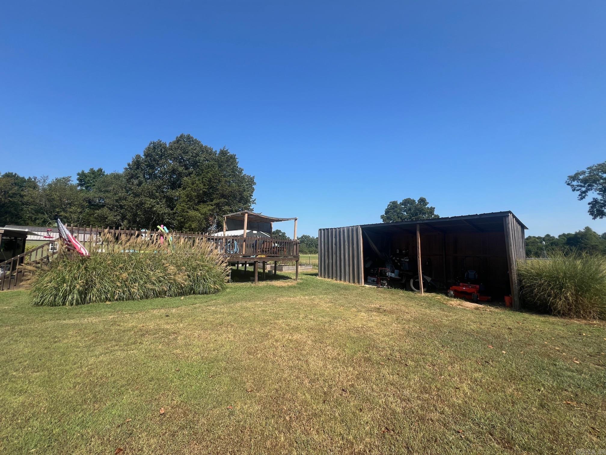 51 Yates  Desha, AR