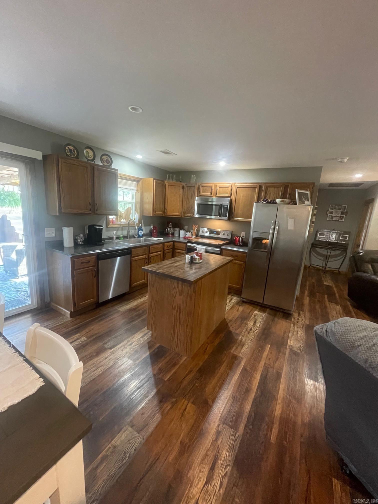 51 Yates  Desha, AR