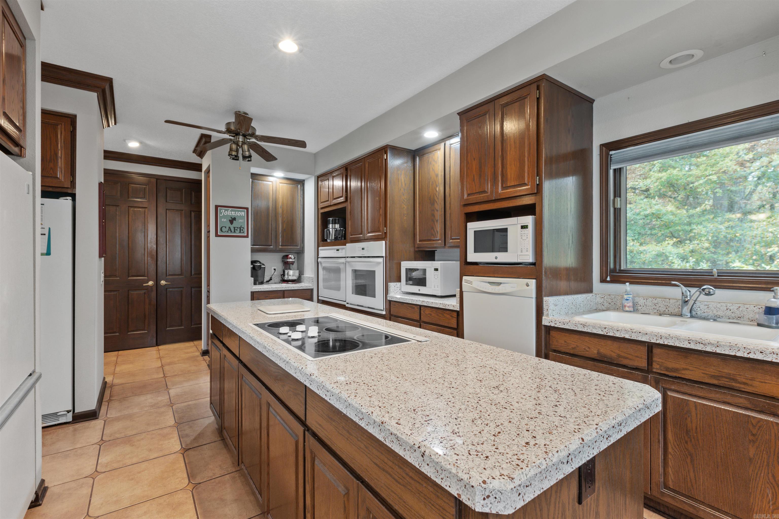 40 LaVanda Lane Hot Springs Village, AR 71909