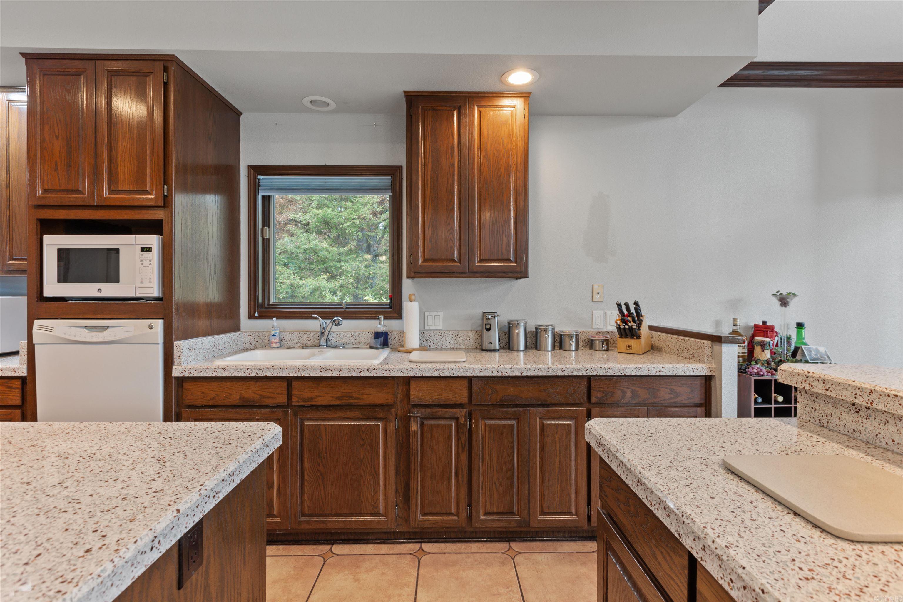 40 LaVanda Lane Hot Springs Village, AR 71909