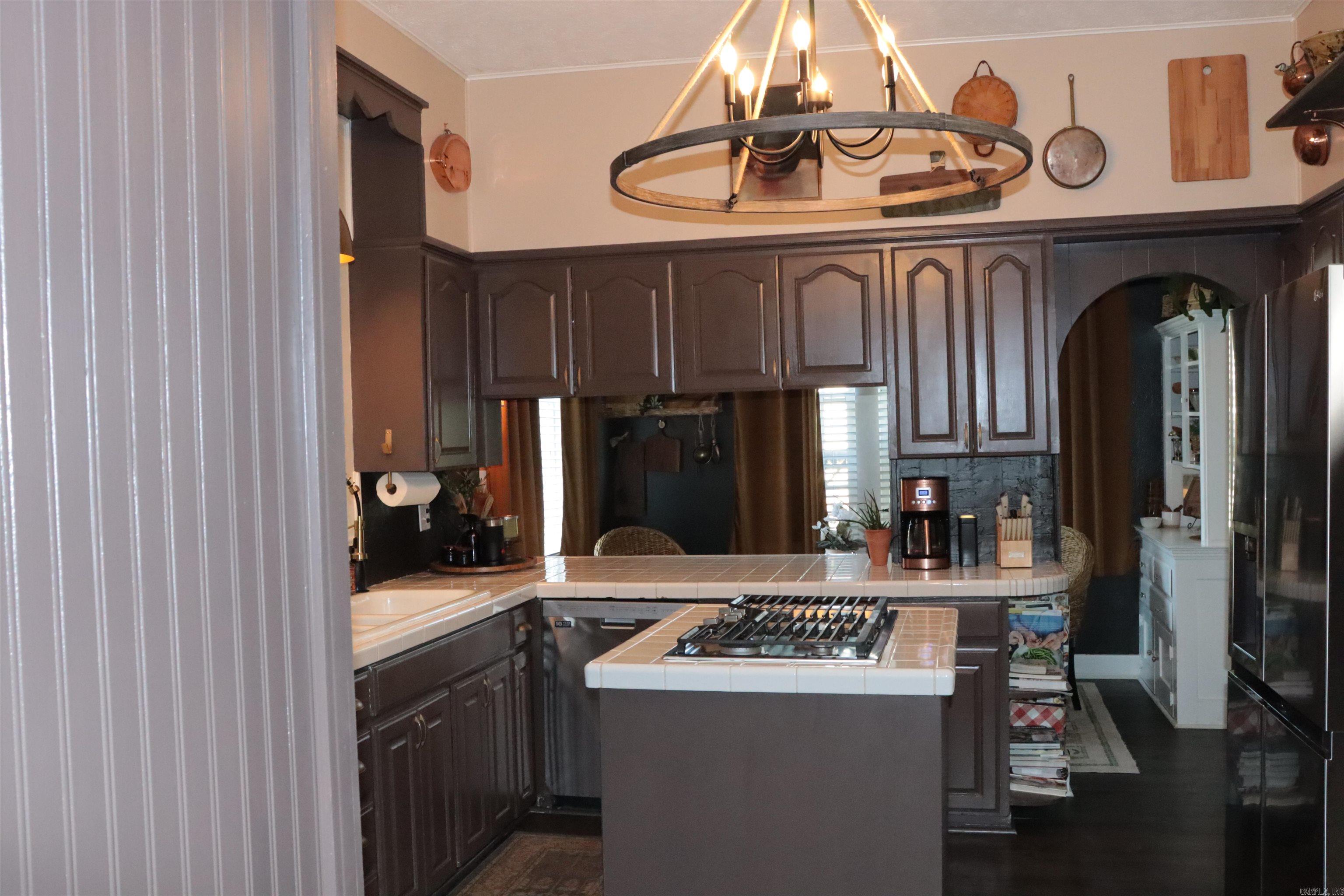 403 W Church Street  Morrilton, AR