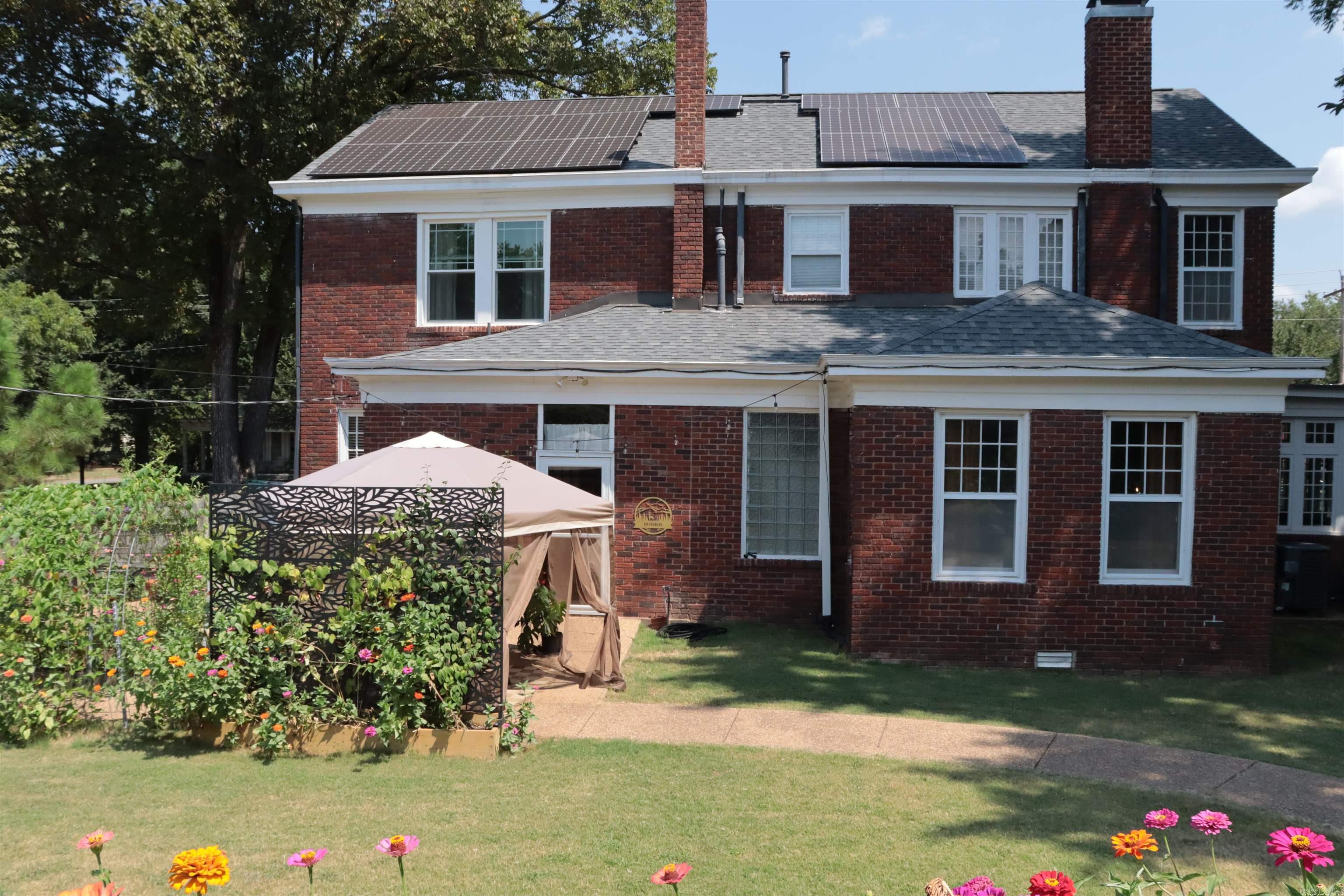 403 W Church Street  Morrilton, AR