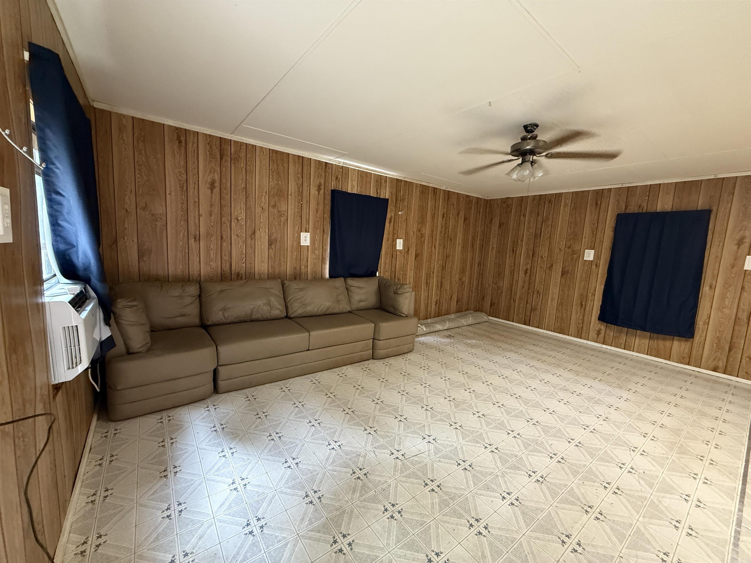 2940 Oxley Road Leslie, AR 72645