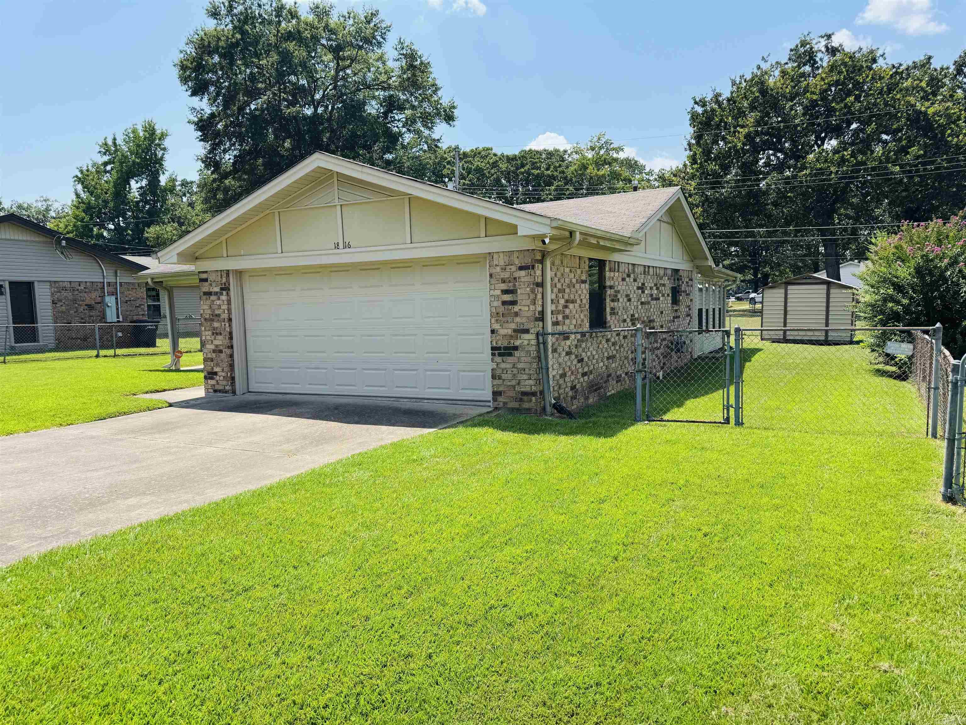 1816 James  Jacksonville, AR