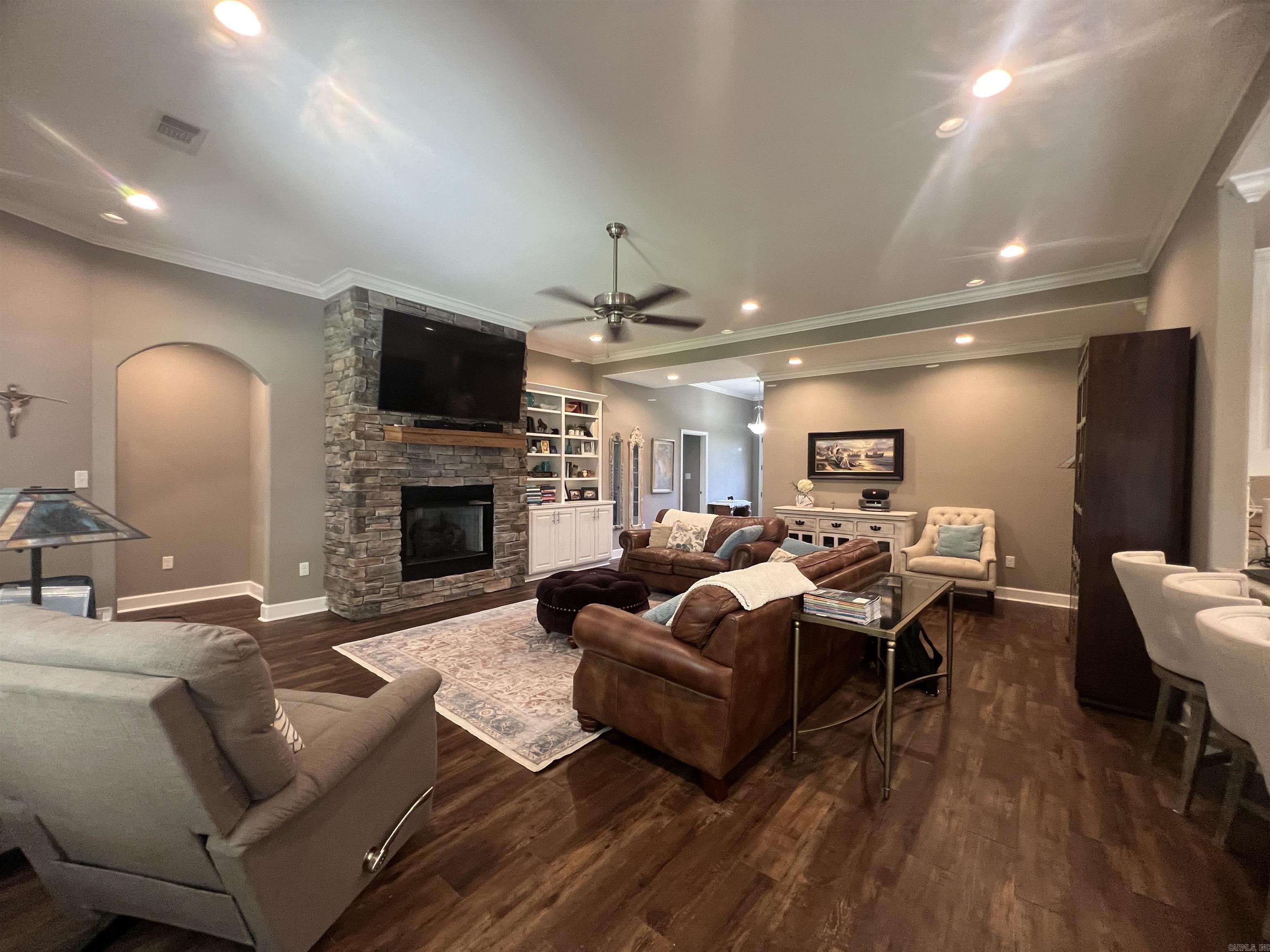 732 Mystic Creek Dr  El Dorado, AR