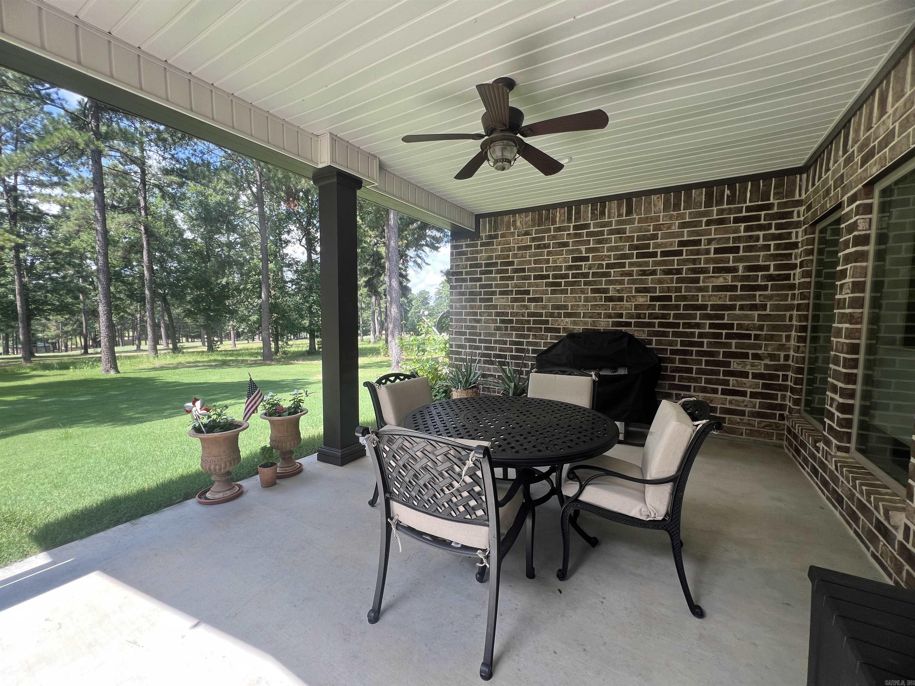 732 Mystic Creek Dr  El Dorado, AR
