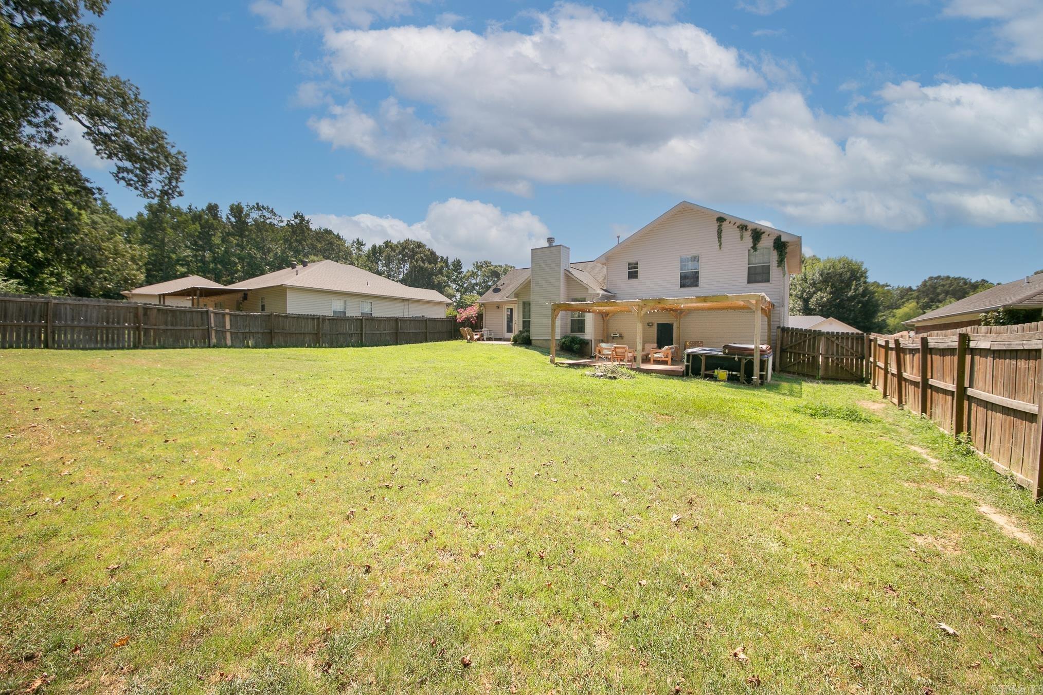 14 Farrah St  Ward, AR