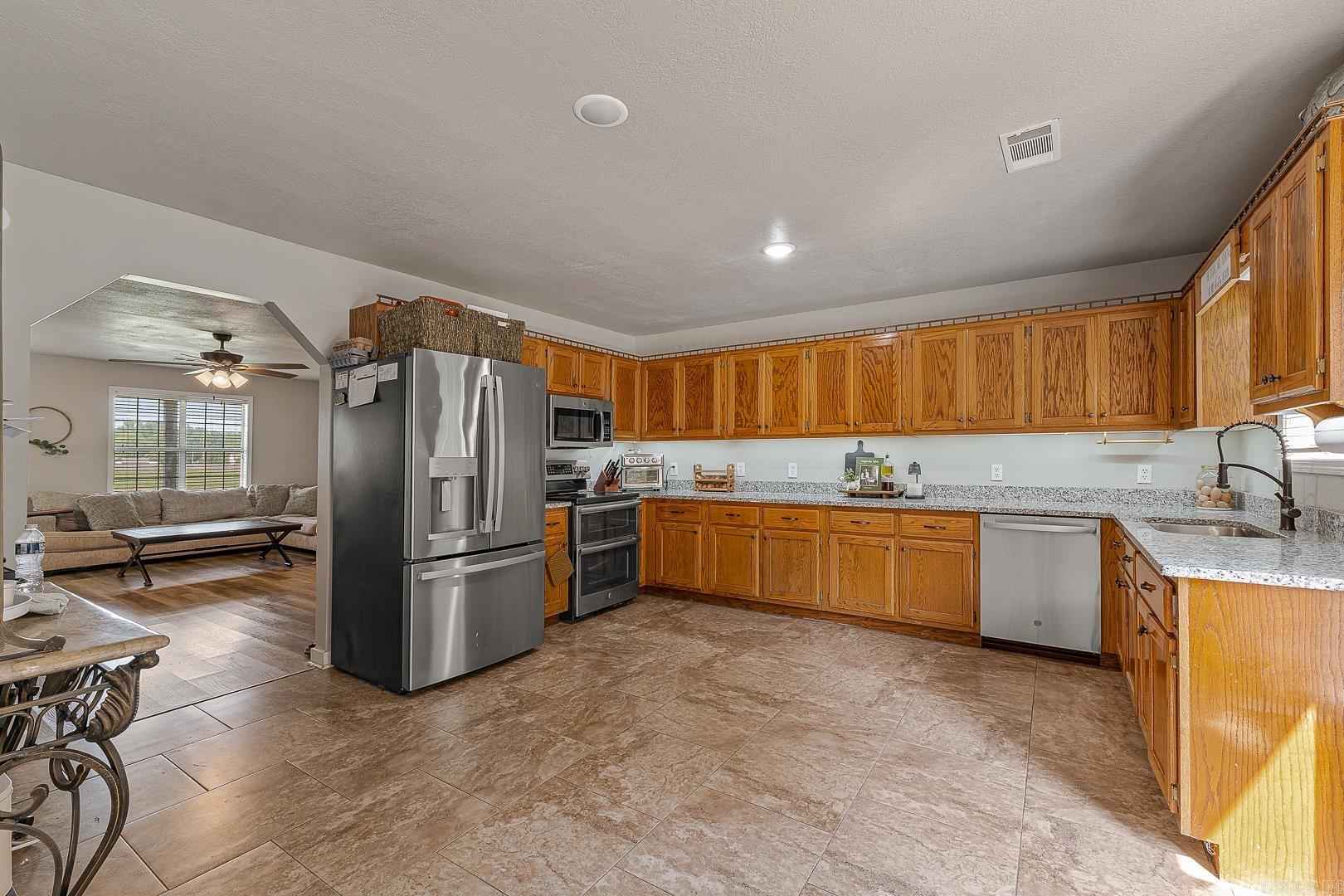 1577 County Road 318  Jonesboro, AR