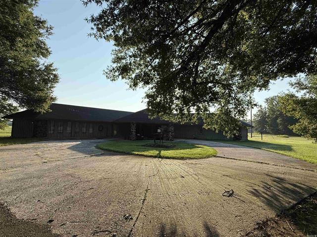 1421  Hwy 195 N  Blevins, AR