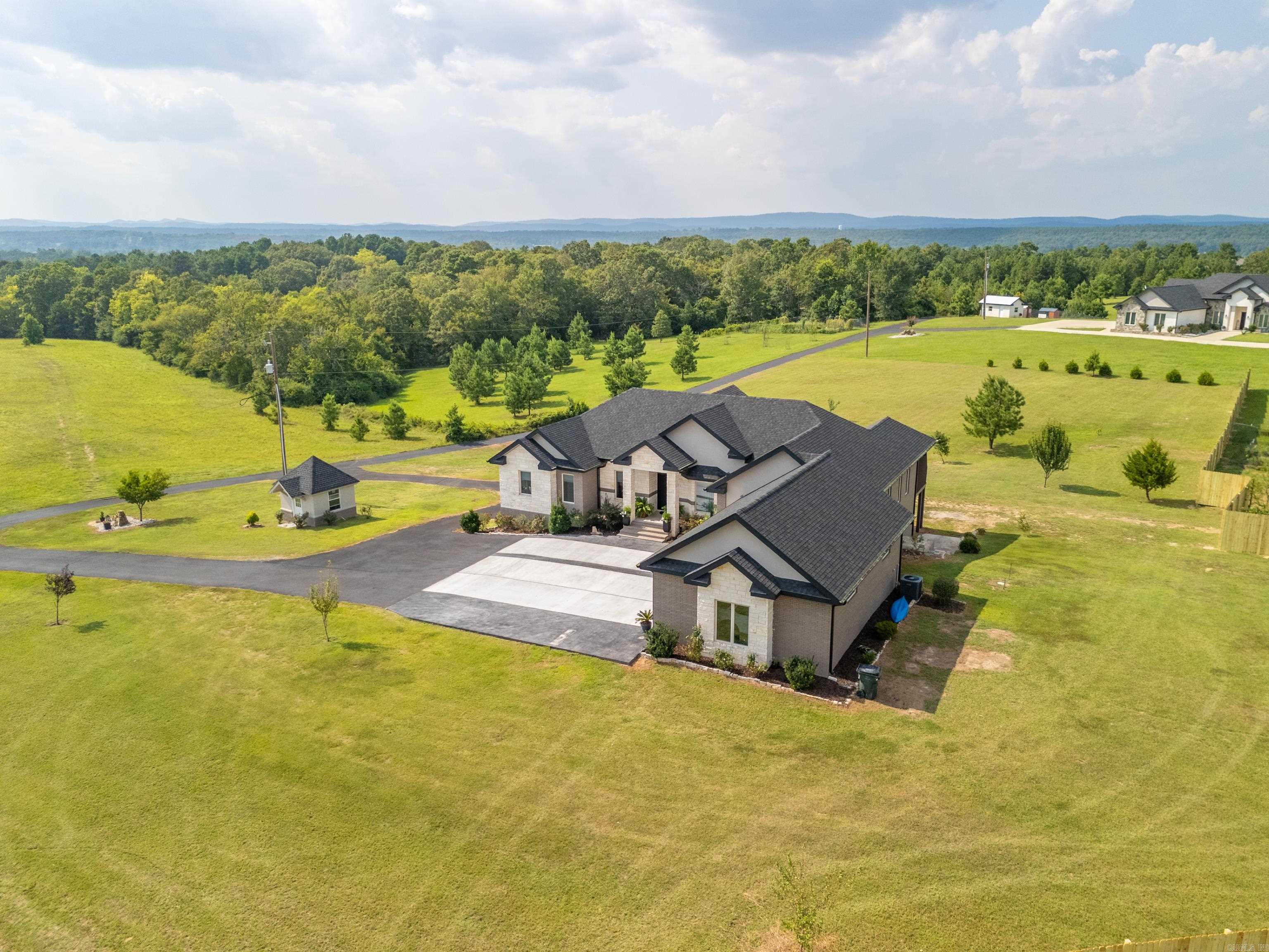4903 Sunshine  Pearcy, AR