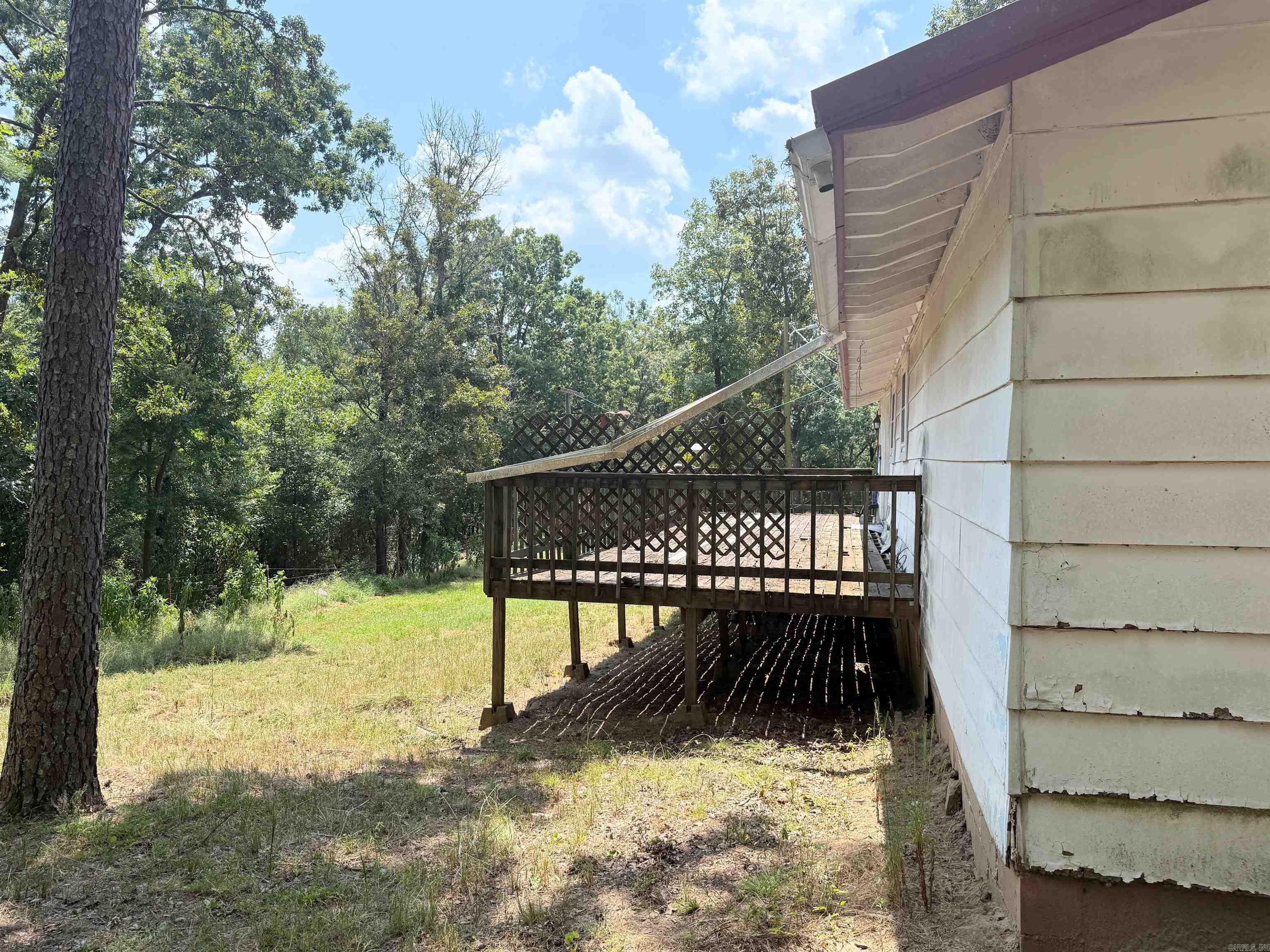 15547 Highway 123  Hagarville, AR