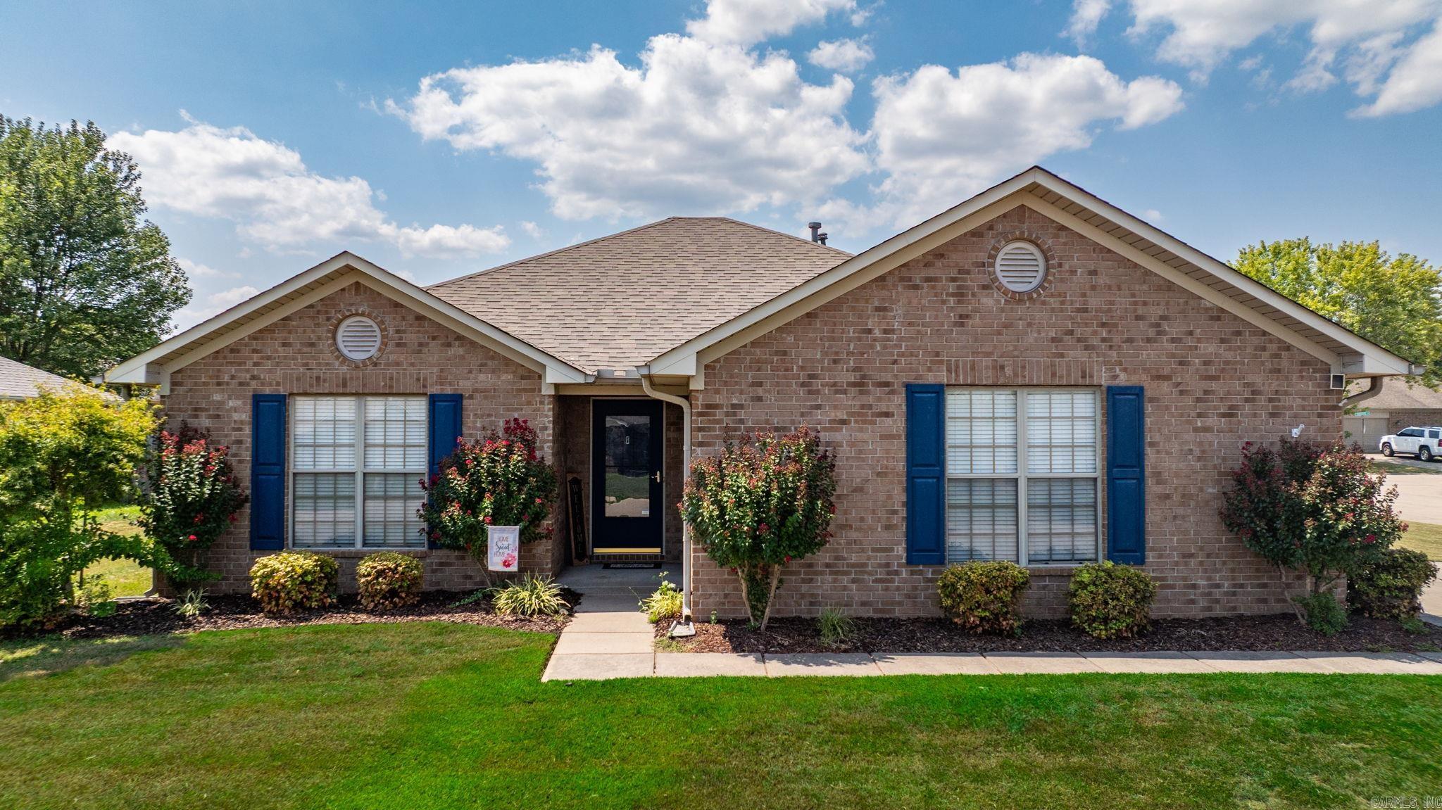 915 Granite Lane