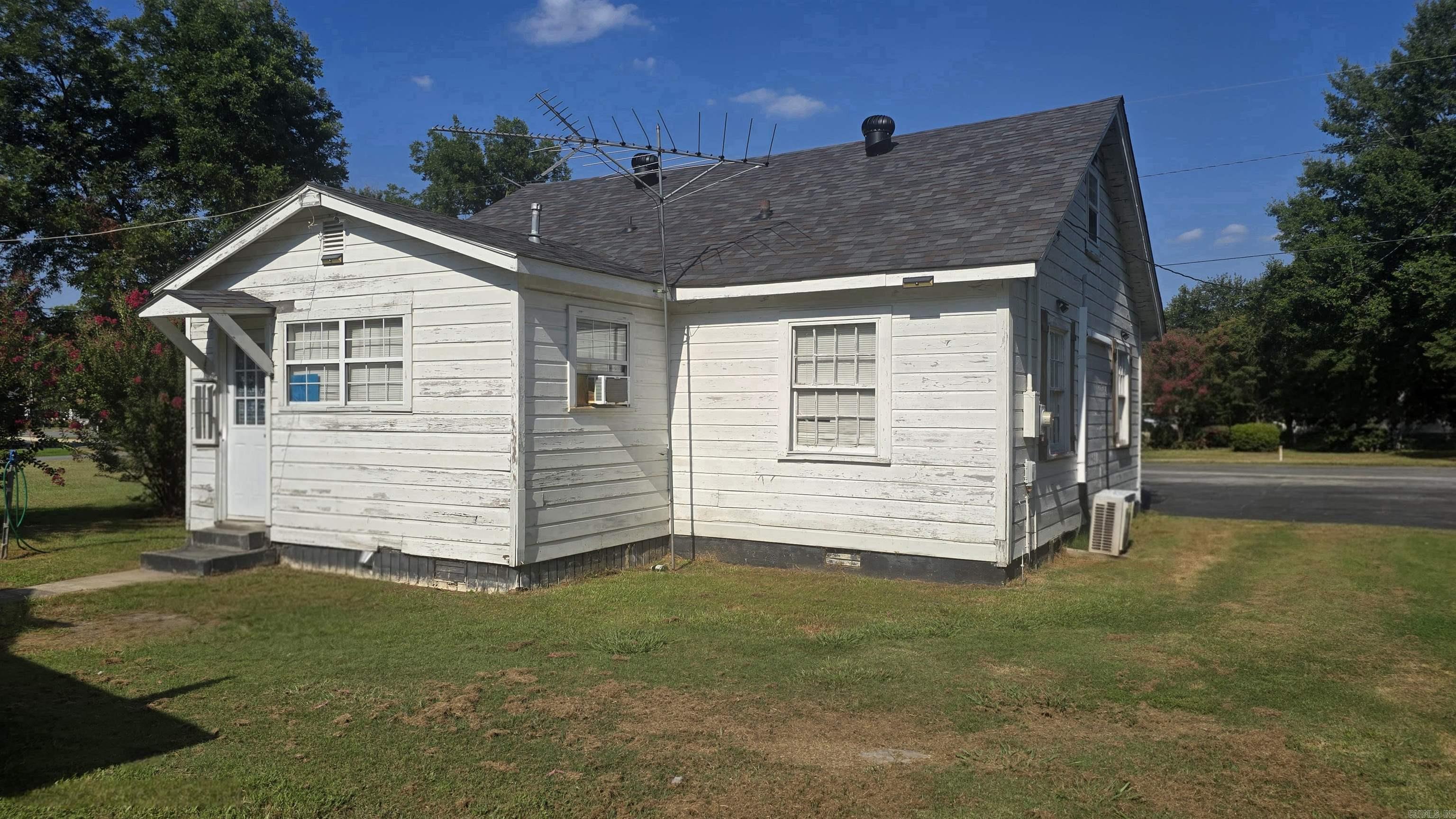 417 N Main  Beebe, AR